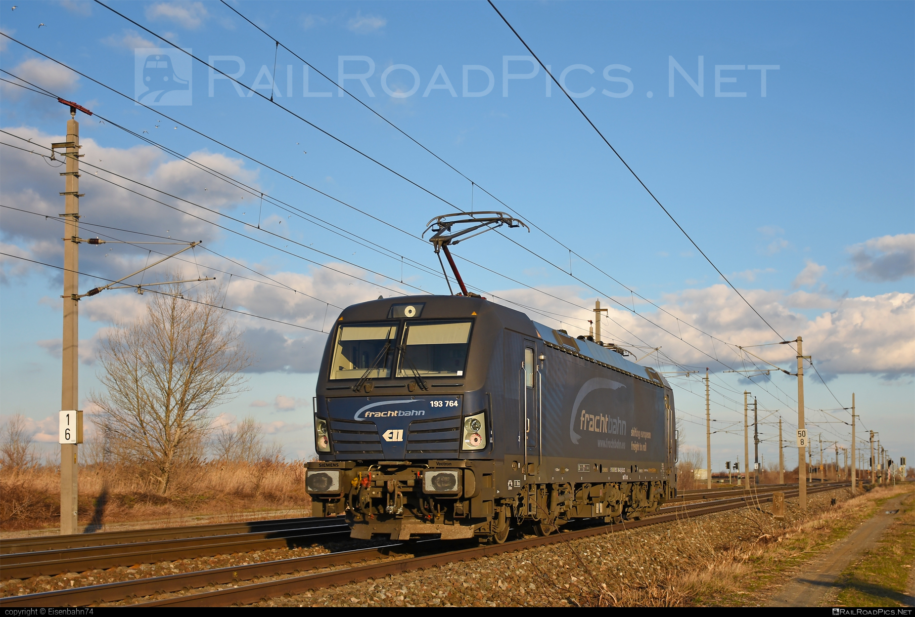 Siemens Vectron MS - 193 764 operated by FRACHTbahn Traktion GmbH #ell #ellgermany #eloc #europeanlocomotiveleasing #frachtbahn #frachtbahntraktion #frachtbahntraktiongmbh #siemens #siemensVectron #siemensVectronMS #vectron #vectronMS