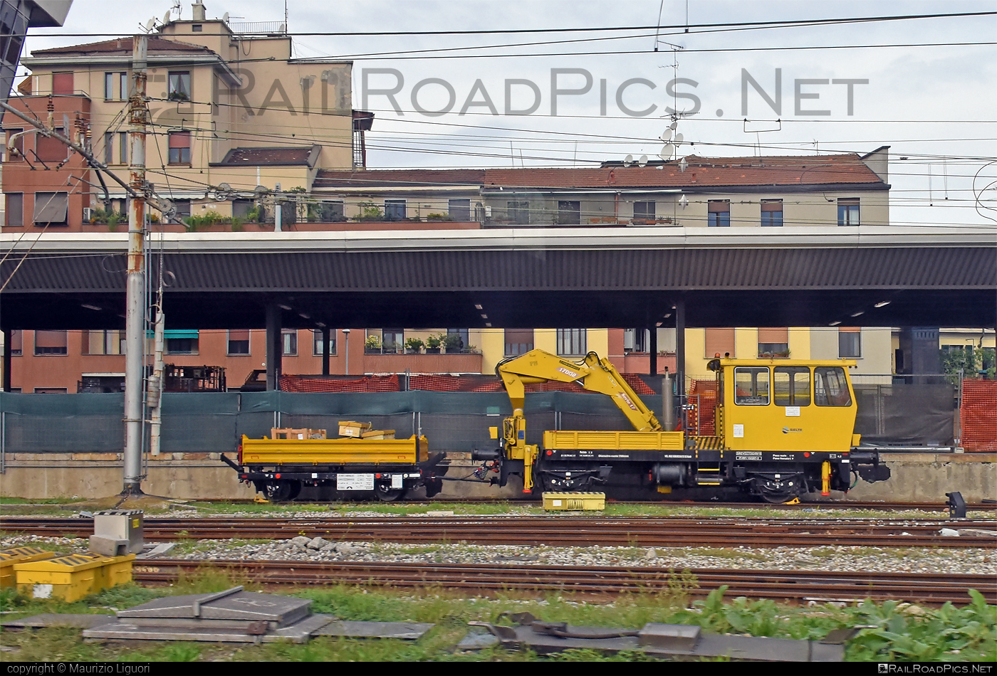 MERMEC 380 G - 152 207-3 operated by Rete Ferroviaria Italiana #ReteFerroviariaItaliana #ferroviedellostato #fs #fsitaliane #mermec #mermec380g #mermecSpA #rfi