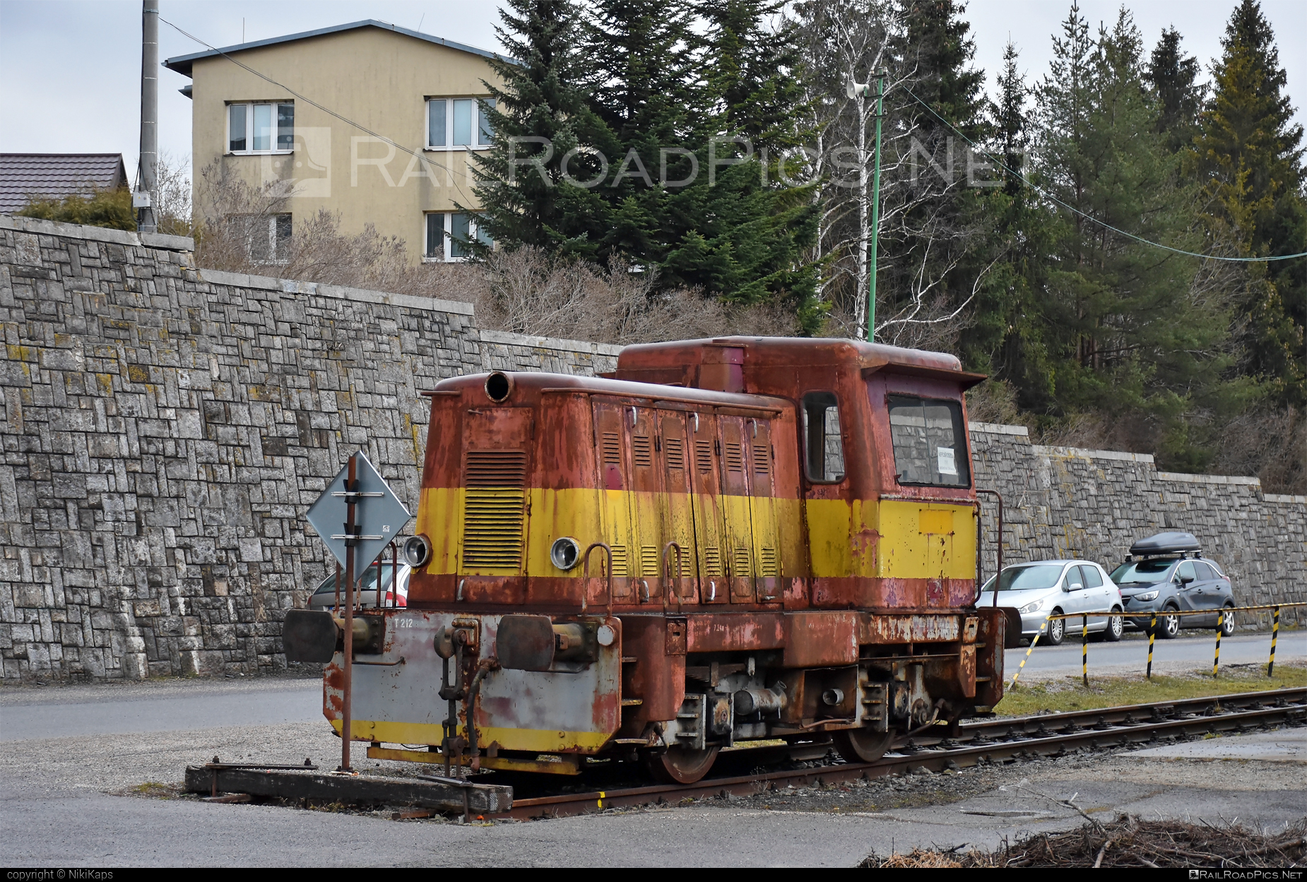Turčianske strojárne Martin T 212.0 (702) - T212.0609 operated by Železnice Slovenskej Republiky #locomotive7020 #locomotivet2120 #prasatko #prasiatko #t2120 #turcianskeStrojarneMartin #zelezniceslovenskejrepubliky #zsr
