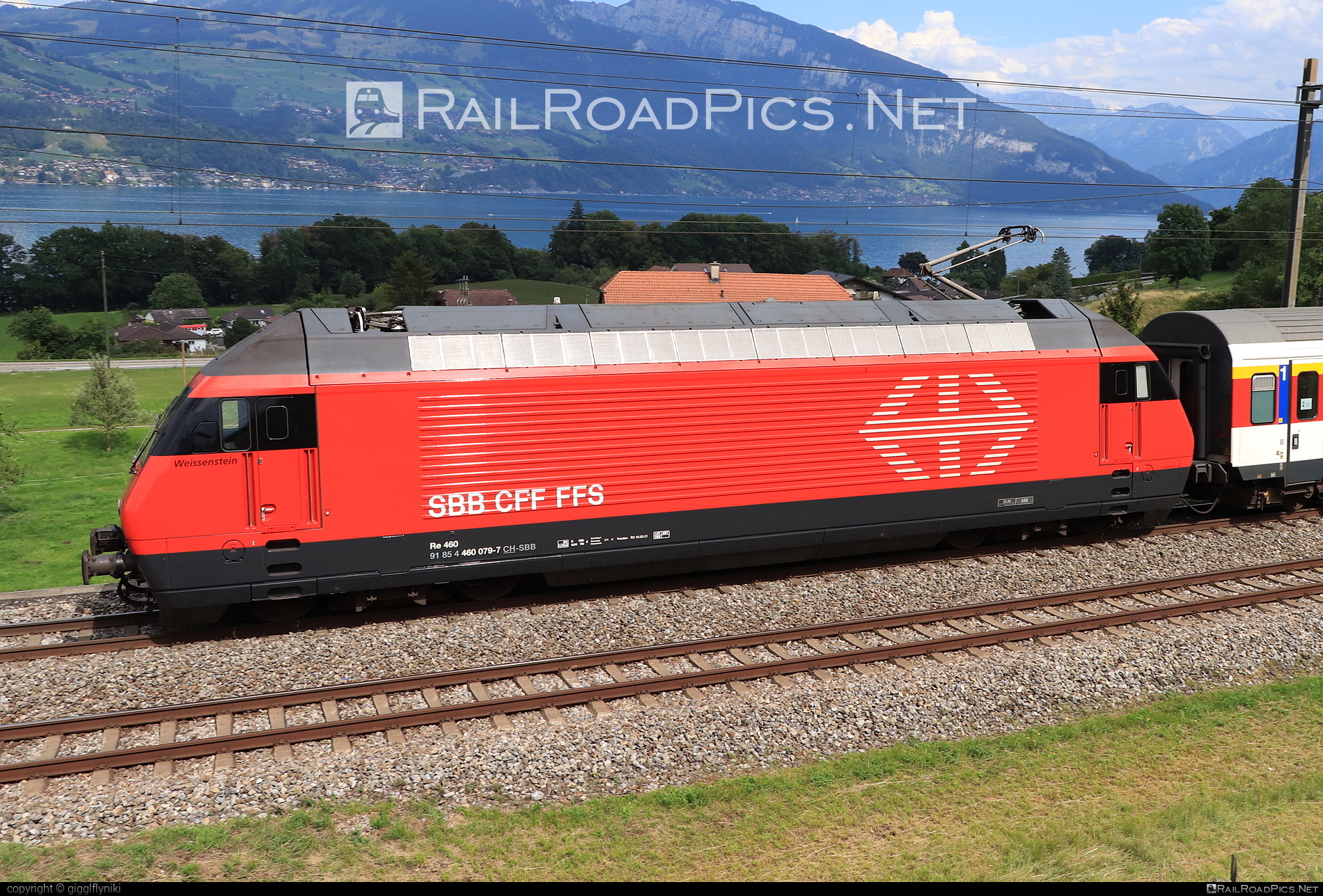 SBB Class Re 460 - 460 079 operated by Schweizerische Bundesbahnen SBB #CFF #CheminsDeFerFederauxSuisses #FFS #FerrovieFederaliSvizzere #SBB #SchweizerischeBundesbahnen #lok2000 #sbbClassRe460 #sbbRe460
