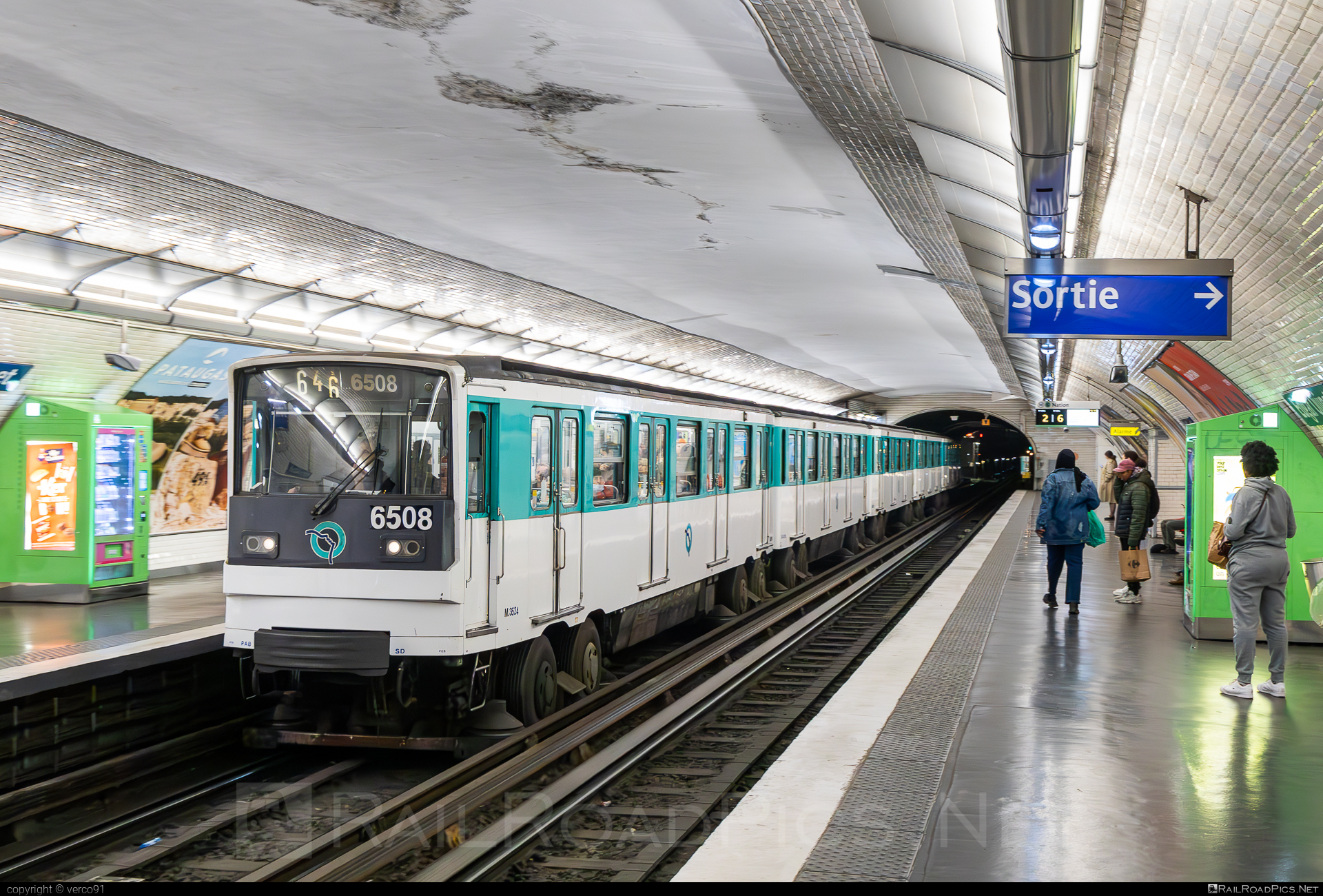6508 - RATP Class MP 73 operated by Régie Autonome des Transports ...
