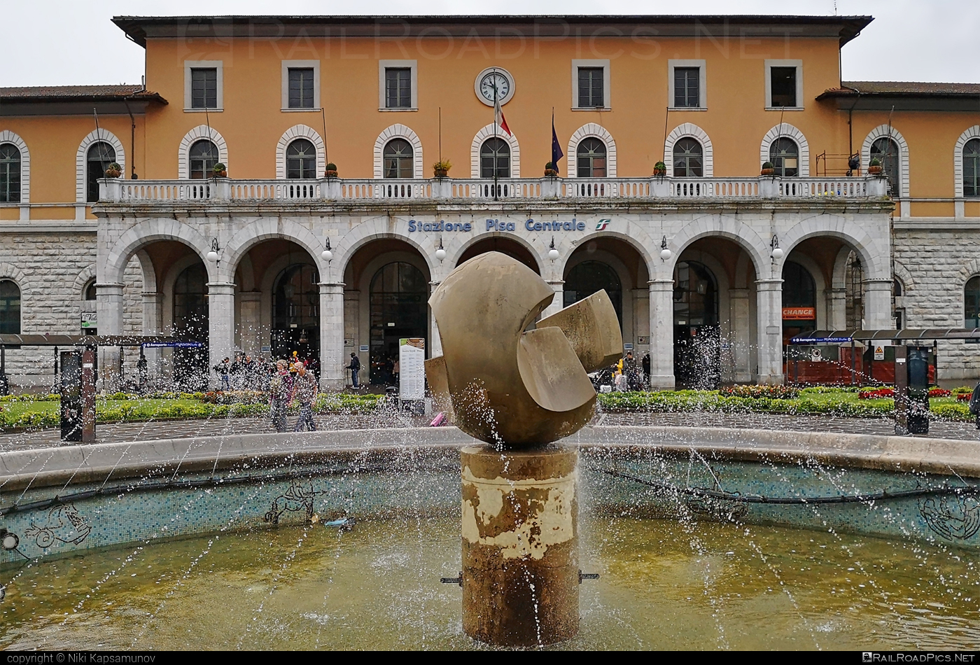 Pisa Centrale Location Taken By NikiKaps photoID 1305 RailRoadPics Net Pisa Centrale Location Taken By NikiKaps photoID 1305 RailRoadPics Net