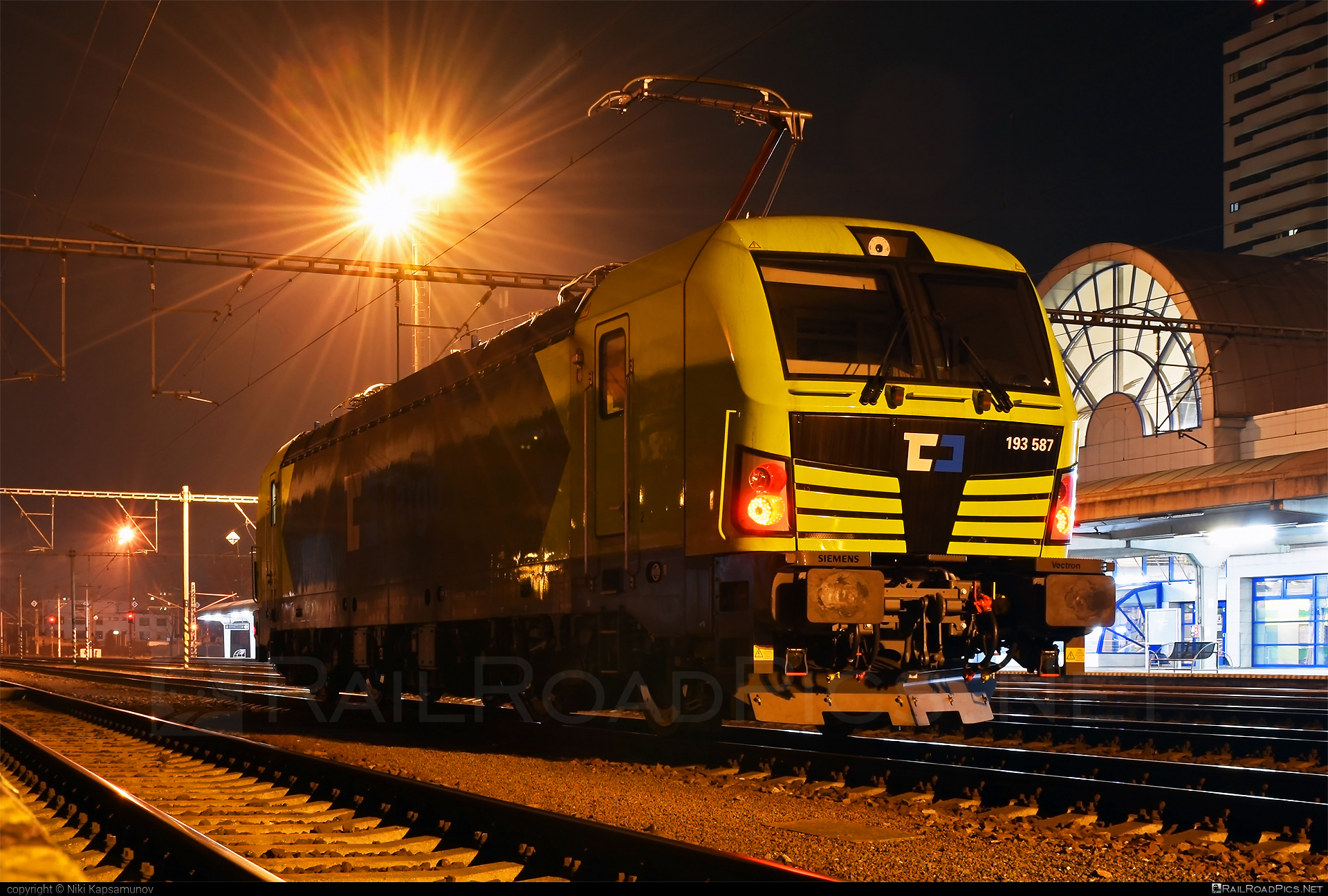 Siemens Vectron MS - 193 587 operated by ČD Cargo, a.s. #alphatrainsluxembourg #cdcargo #siemens #siemensVectron #siemensVectronMS #vectron #vectronMS