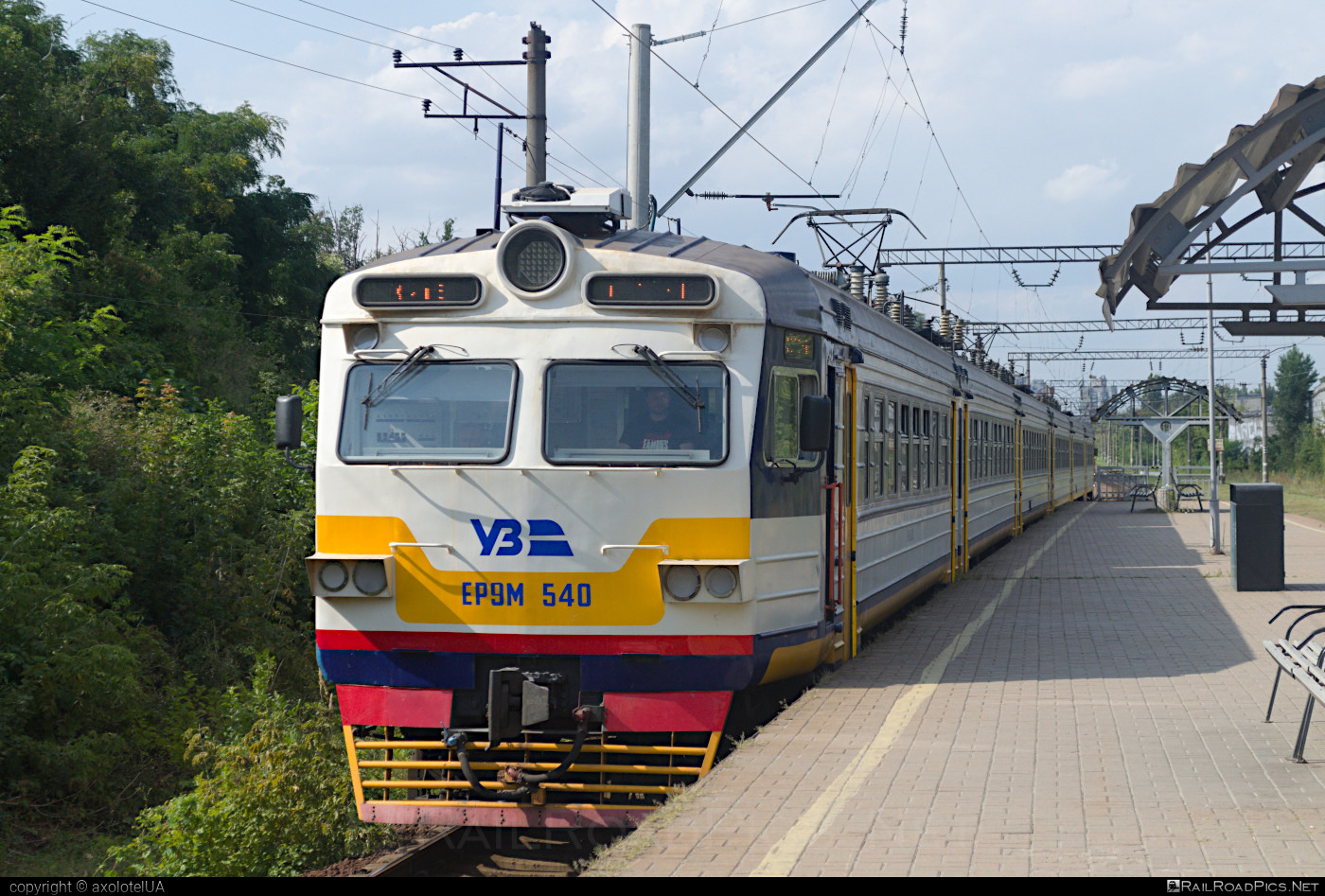 Er1 Rvr ER9M-540 - RVR ER9M operated by Ukraine Railways - UkrZaliznyza - # ...