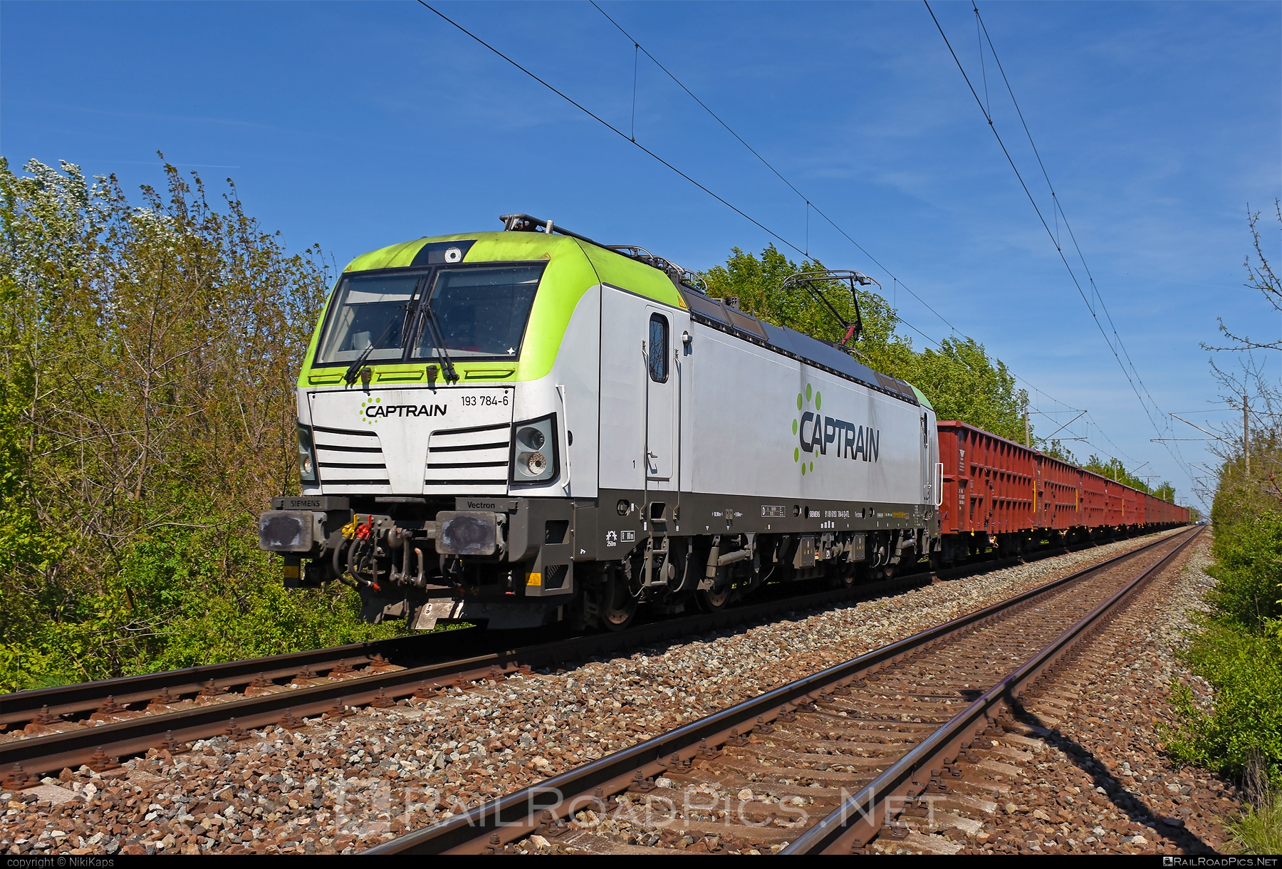 トラウティンスピンマルチュース c394UL 193 784-6 - Siemens Vectron MS operated by LOKORAIL, a.s. taken by