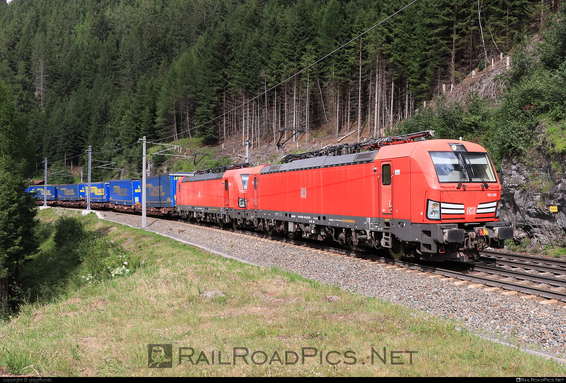 193 345 - Siemens Vectron MS operated by DB Cargo AG taken by