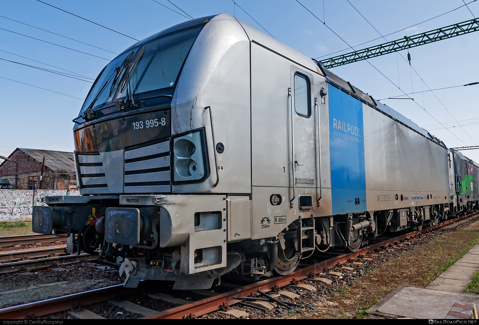 Siemens Vectron AC - 193 995-8 operated by TXLogistik #railpool #railpoolgmbh #siemens #siemensVectron #siemensVectronAC #txl #txlogistik #vectron #vectronAC