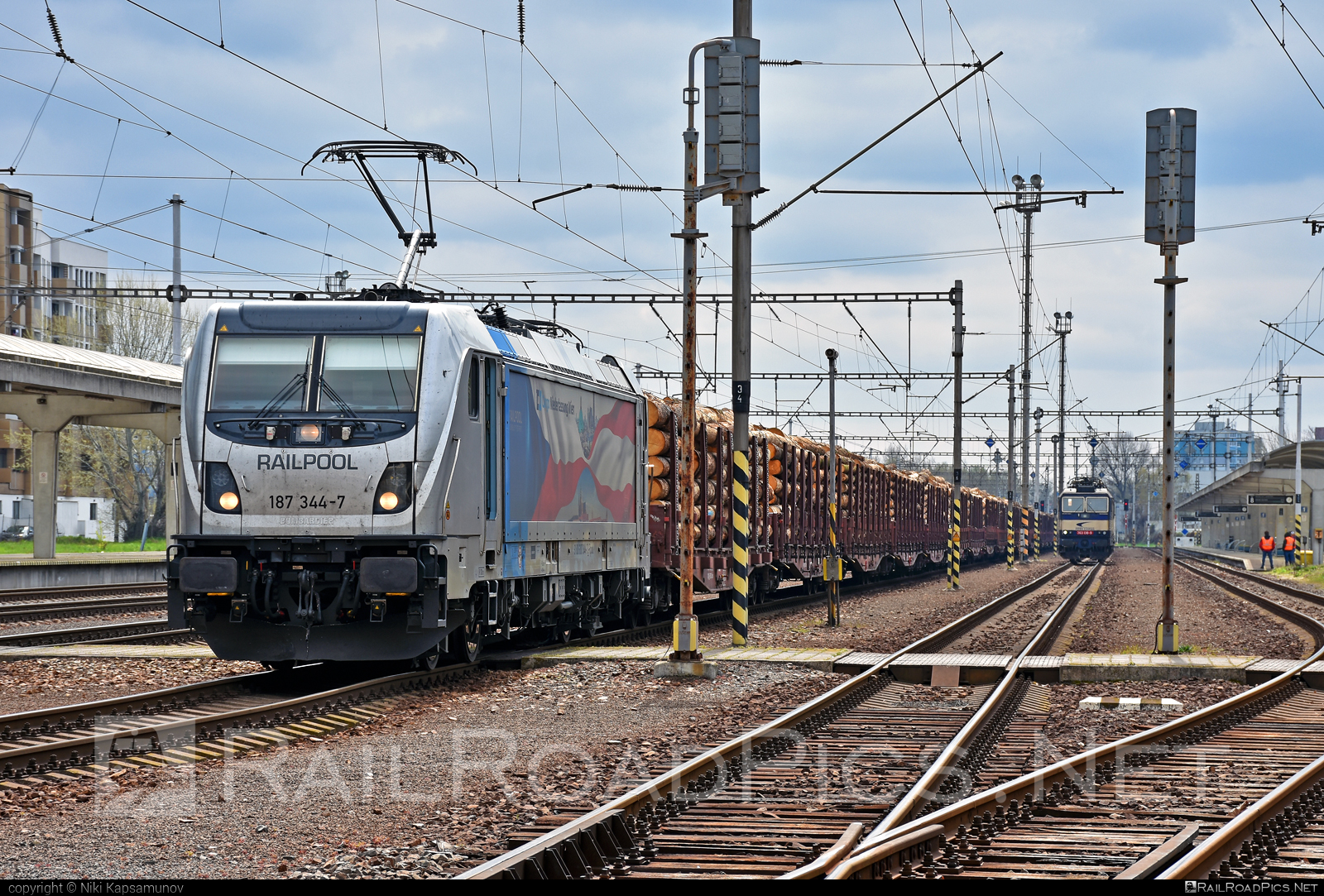 Bombardier TRAXX F160 AC3 - 187 344-7 operated by ČD Cargo, a.s. #bombardier #bombardiertraxx #cdcargo #cdcargoniederlassungwien #railpool #railpoolgmbh #traxx #traxxf160 #traxxf160ac #traxxf160ac3