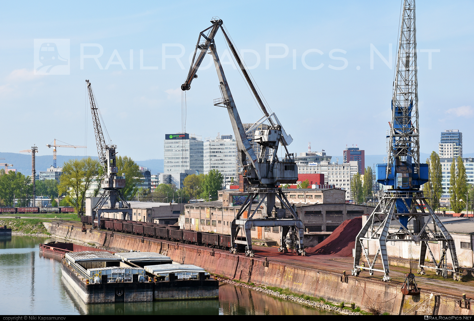 Prístav Bratislava location overview #crane #openwagon #pristavbratislava