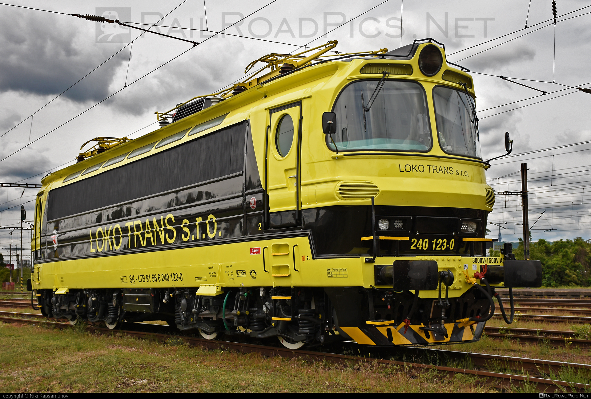 Škoda 47E - 240 123-0 operated by LOKO TRANS s.r.o. #laminatka #locomotive240 #lokotrans #skoda #skoda47e