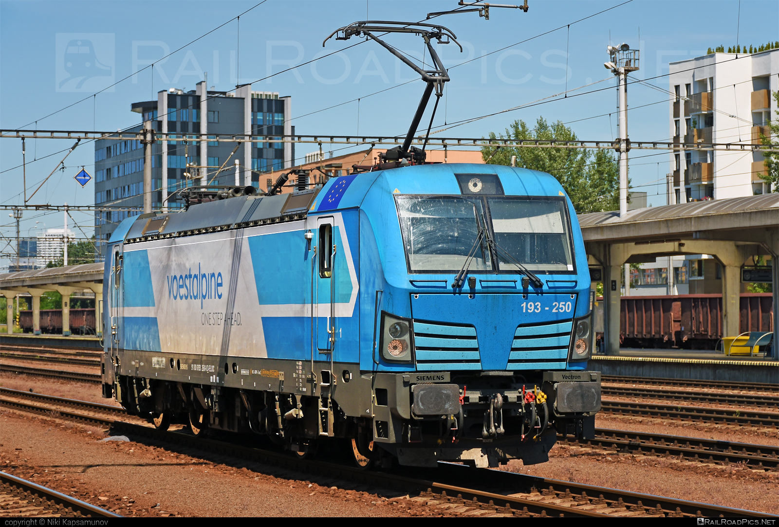 Siemens Vectron AC - 193 250 operated by CargoServ GmbH #cargoserv #ell #ellgermany #eloc #europeanlocomotiveleasing #siemens #siemensvectron #siemensvectronac #vectron #vectronac #voestalpine