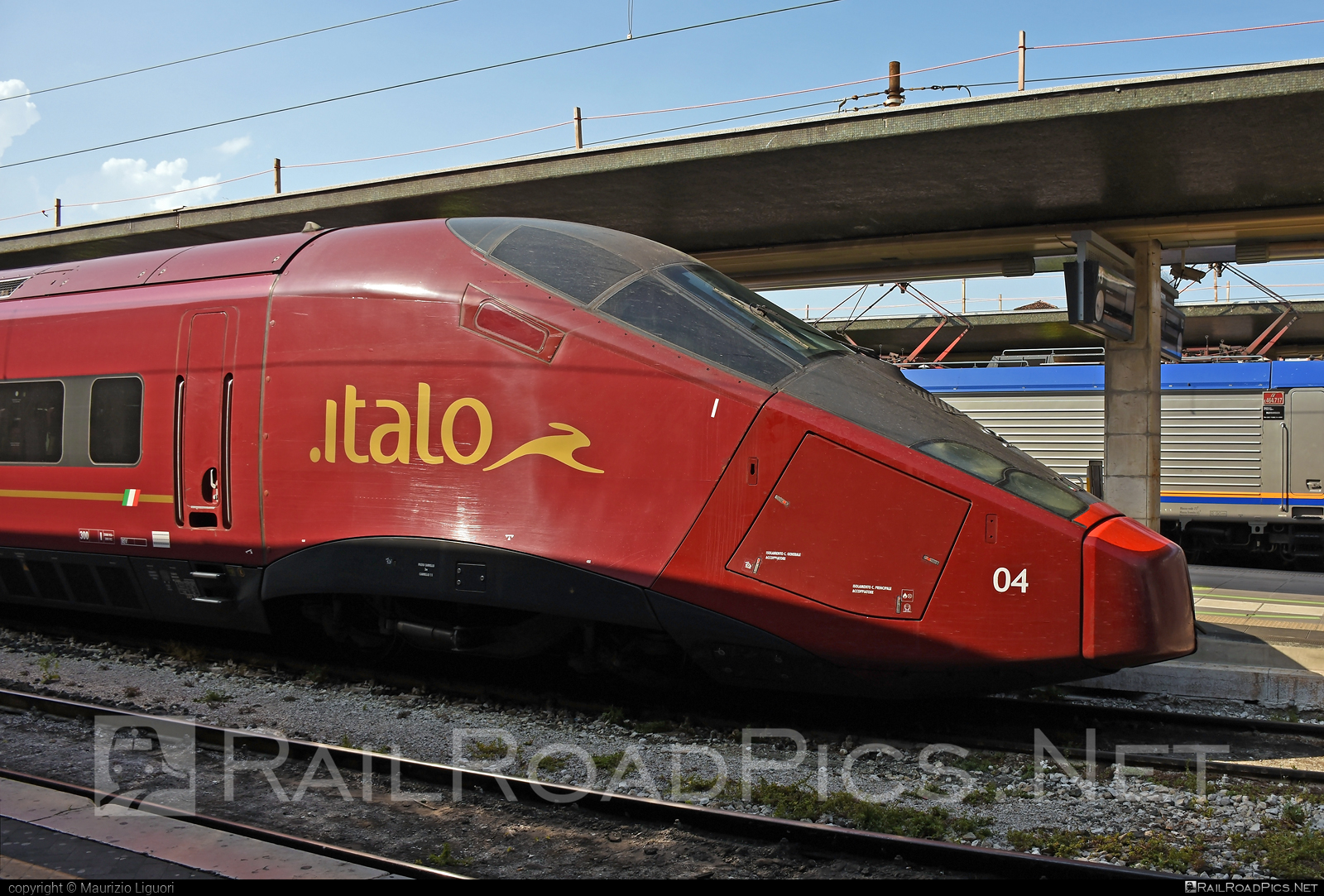 Alstom AGV - 04 operated by Italo S.p.a #NuovoTrasportoViaggiatori #agv #alstom #alstomagv #automotriceaGrandeVitesse #italo #italontv #italotreno #ntv