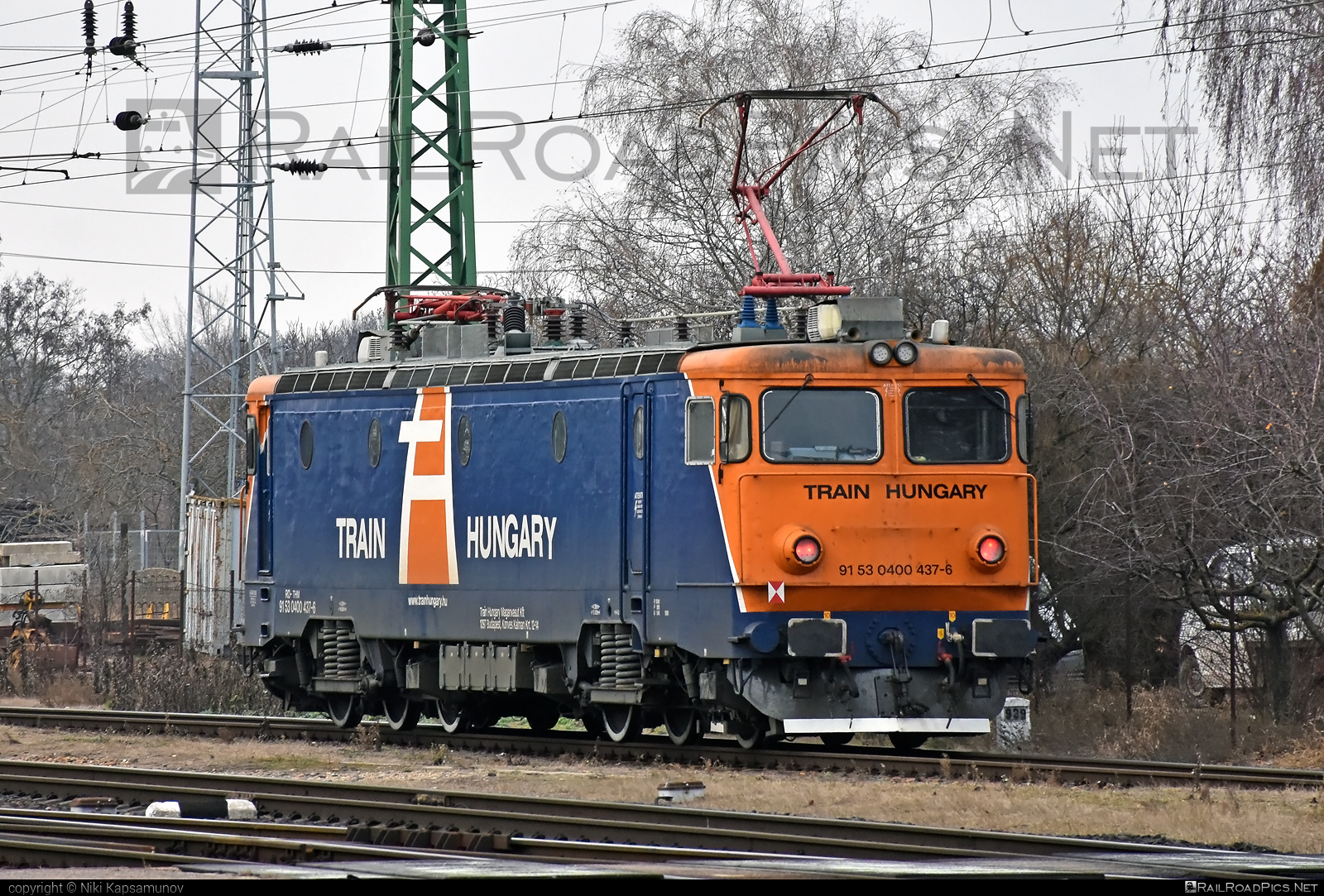 Electroputere LE 5100 - 0400 437-6 operated by Train Hungary Magánvasút Kft #electroputere #electroputerecraiova #electroputerele5100 #le5100 #trainhungary