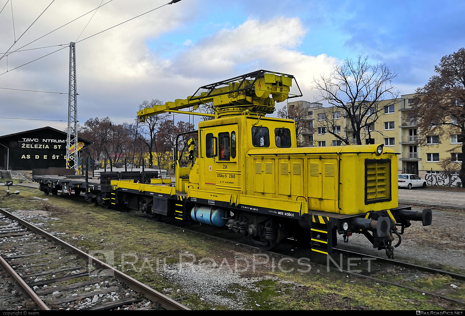 TMCP V.V.Vorovsky DGKu-5 - 428 365-7 operated by Železnice Slovenskej Republiky #aurora #deges #dgku #dgku5 #doga #tmcpvorovsky #zelezniceslovenskejrepubliky #zsr