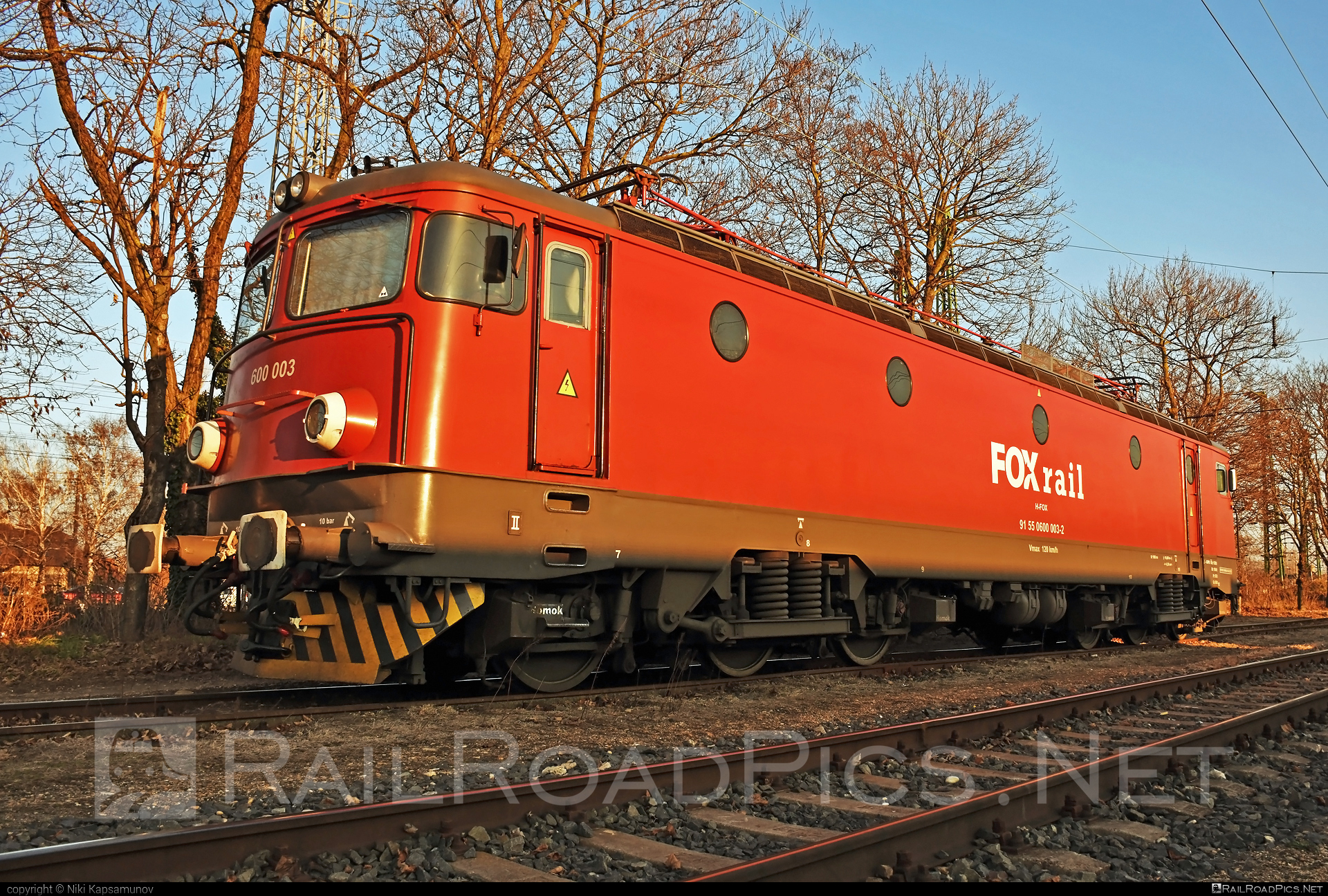 Electroputere LE 5100 - 600 003 operated by FOXrail Zrt. #electroputere #electroputerecraiova #electroputerele5100 #fox #foxrail #le5100