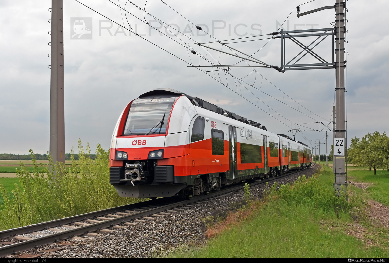 Siemens Desiro ML - 4746 570 operated by Österreichische Bundesbahnen #cityjet #desiro #desiroml #obb #obbcityjet #osterreichischebundesbahnen #siemens #siemensdesiro #siemensdesiroml