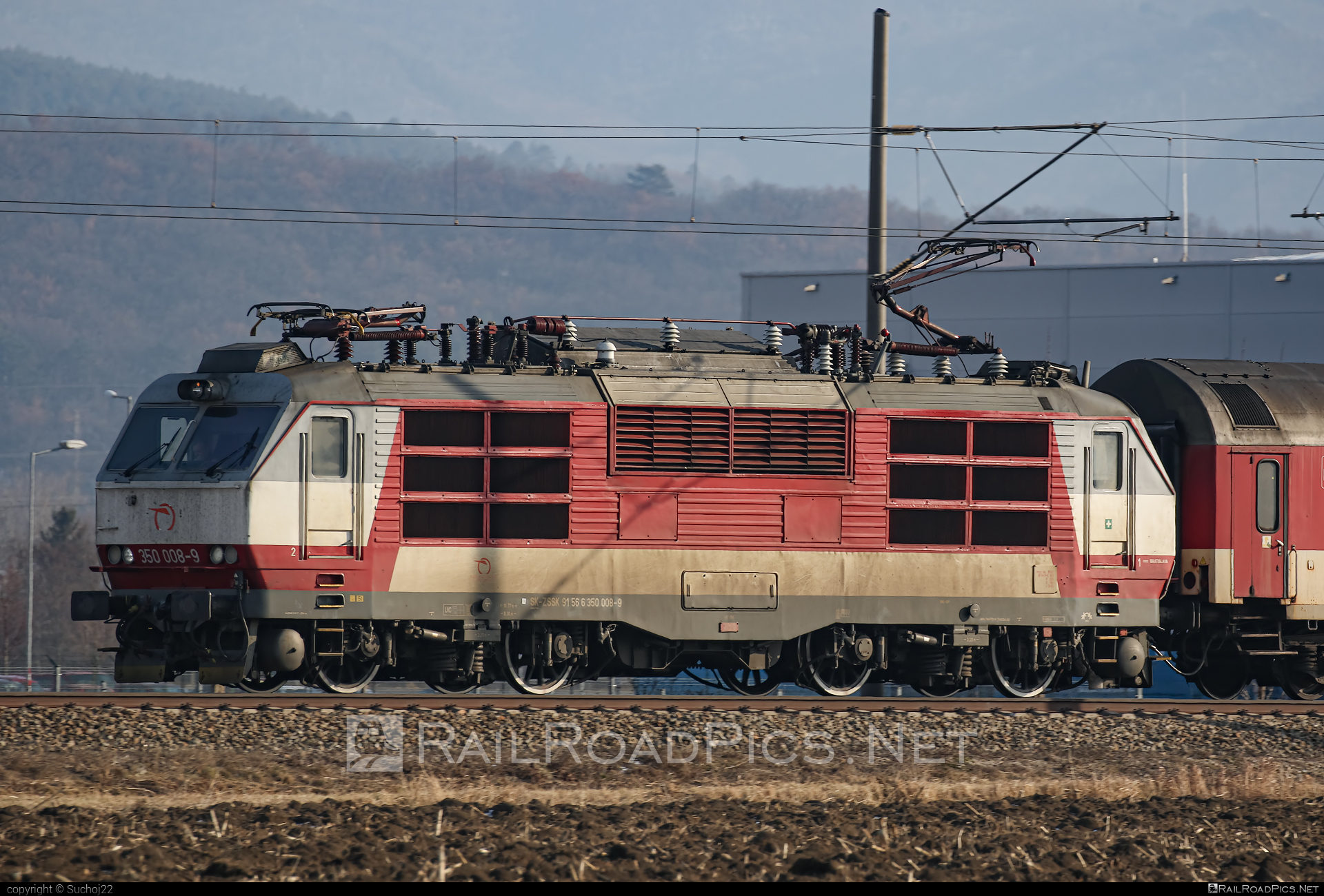 Škoda 55E - 350 008-9 operated by Železničná Spoločnost' Slovensko, a.s. #ZeleznicnaSpolocnostSlovensko #gorila #locomotive350 #skoda #skoda55e #zssk