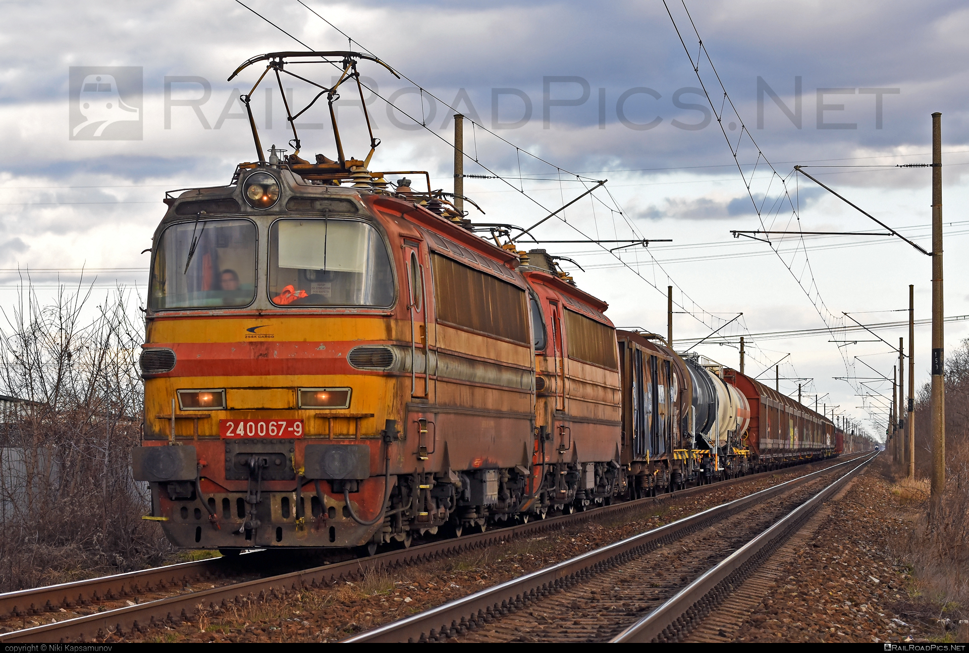 Škoda 47E - 240 067-9 operated by Železničná Spoločnost' Cargo Slovakia a.s. #ZeleznicnaSpolocnostCargoSlovakia #laminatka #locomotive240 #mixofcargo #skoda #skoda47e #zsskcargo