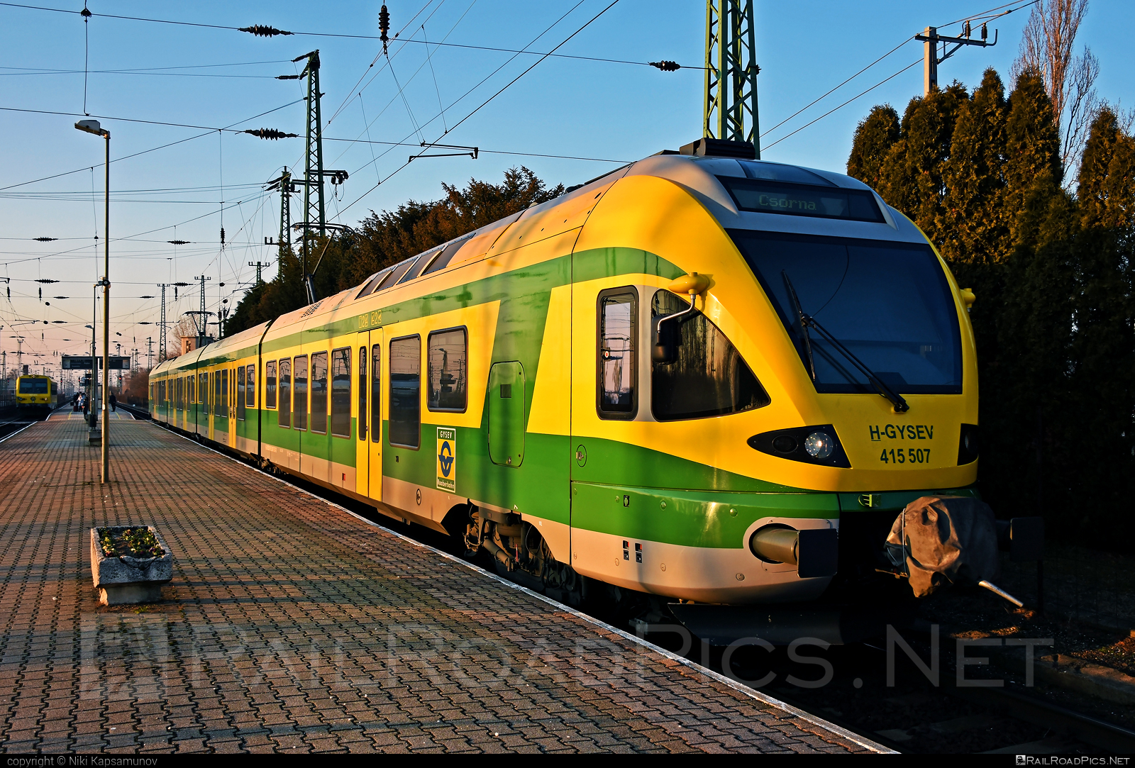Stadler FLIRT - 415 507-0 operated by GYSEV - Györ-Sopron-Ebenfurti Vasut Részvénytarsasag #gyorsopronebenfurtivasutreszvenytarsasag #gysev #raaberbahn #stadler #stadlerFlirt #stadlerrail #stadlerrailag