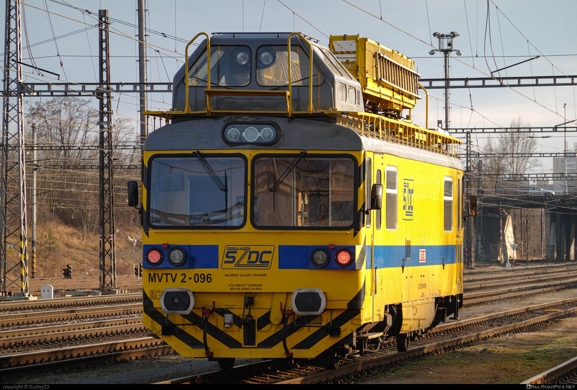 Vagónka Studénka MVTV 2 - MVTV 2-096 operated by Správa železnic, státní organizace #locomotivemvtv #mvtv2 #spravaZeleznic #szcz #szdc #vagonkaStudenka
