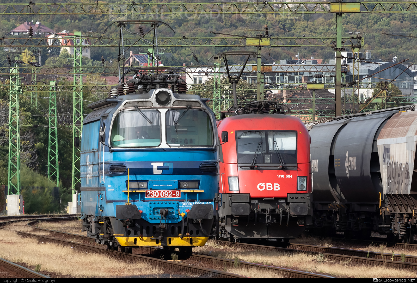 Škoda 47E - 230 092-9 operated by ČD Cargo, a.s. #cd #cdcargo #laminatka #locomotive240 #skoda #skoda47e