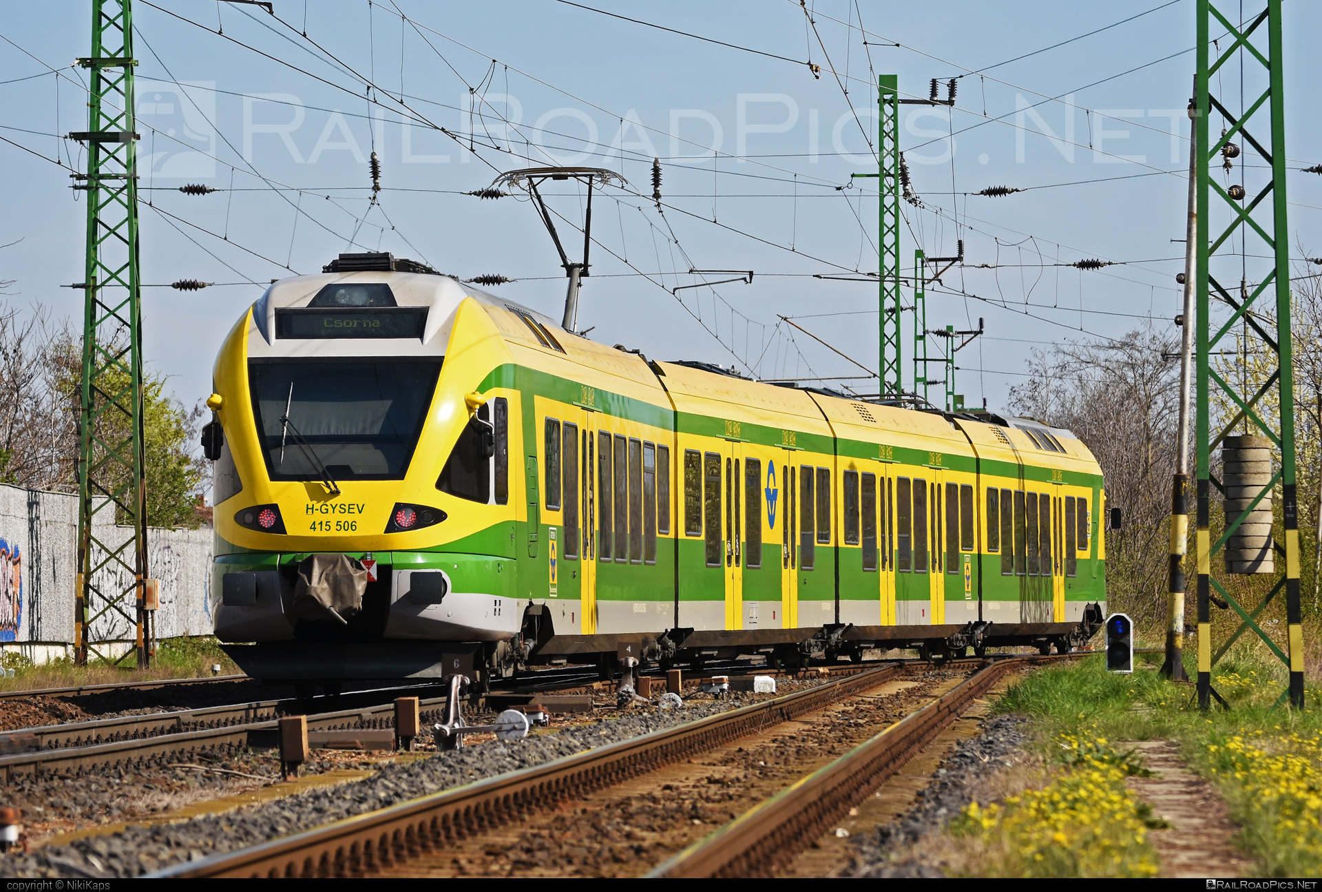 Stadler FLIRT - 415 506-2 operated by GYSEV - Györ-Sopron-Ebenfurti Vasut Részvénytarsasag #gyorsopronebenfurtivasutreszvenytarsasag #gysev #stadler #stadlerFlirt #stadlerrail #stadlerrailag