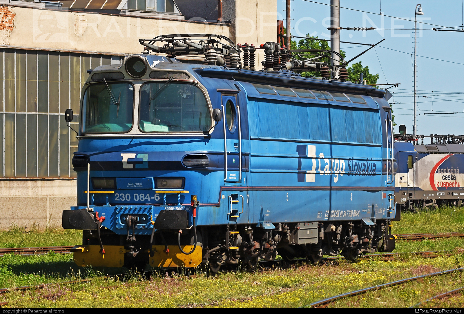 Škoda 47E - 230 084-6 operated by CD Cargo Slovakia, s.r.o. #cdcargoslovakia #cdcsk #laminatka #locomotive240 #skoda #skoda47e