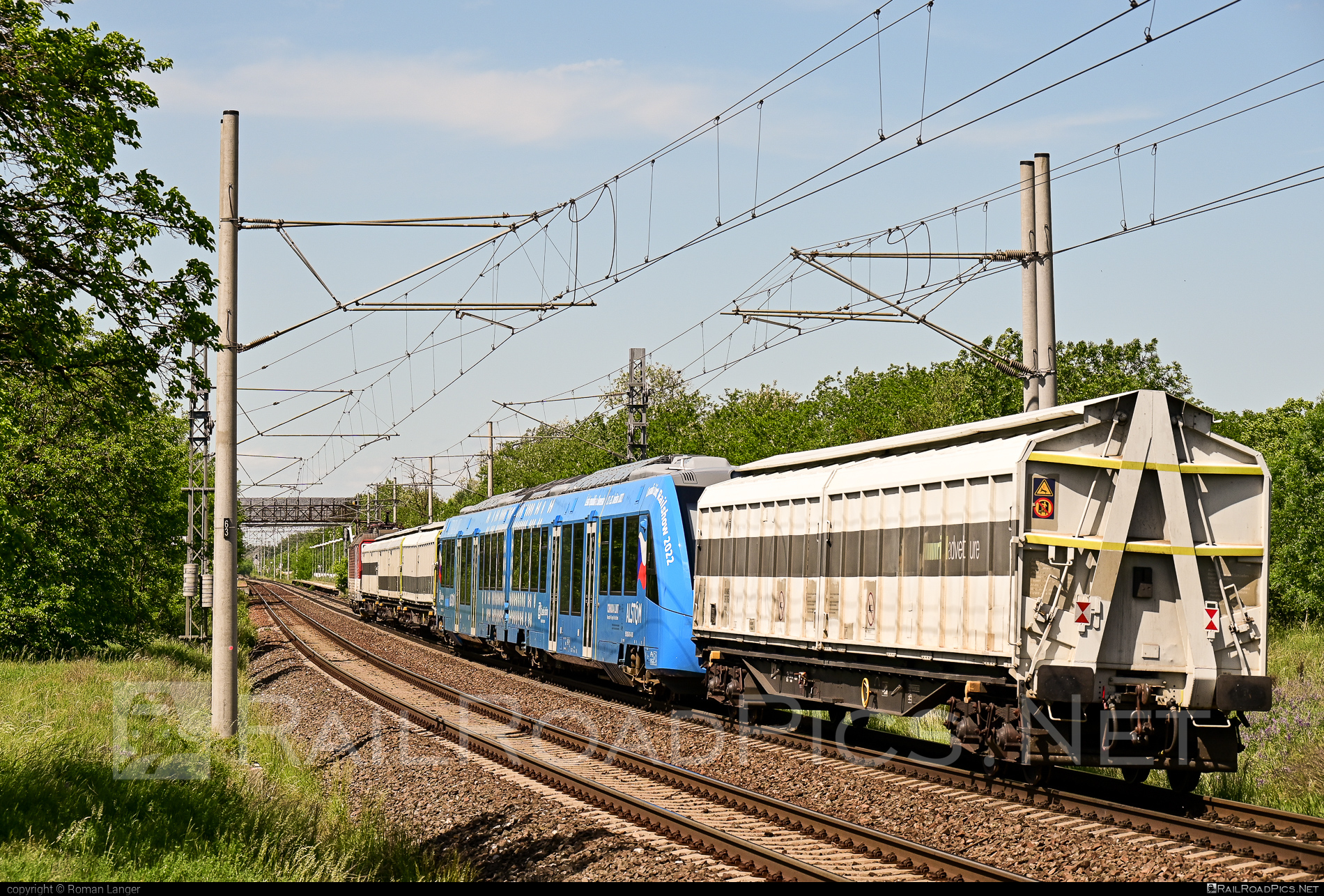 Alstom Coradia iLint - 654 101-4 operated by Alstrom Transport Deutschland GmbH #alstom #alstomCoradia #alstomCoradiaiLint #coradiaiLint #hydrogen #ilint
