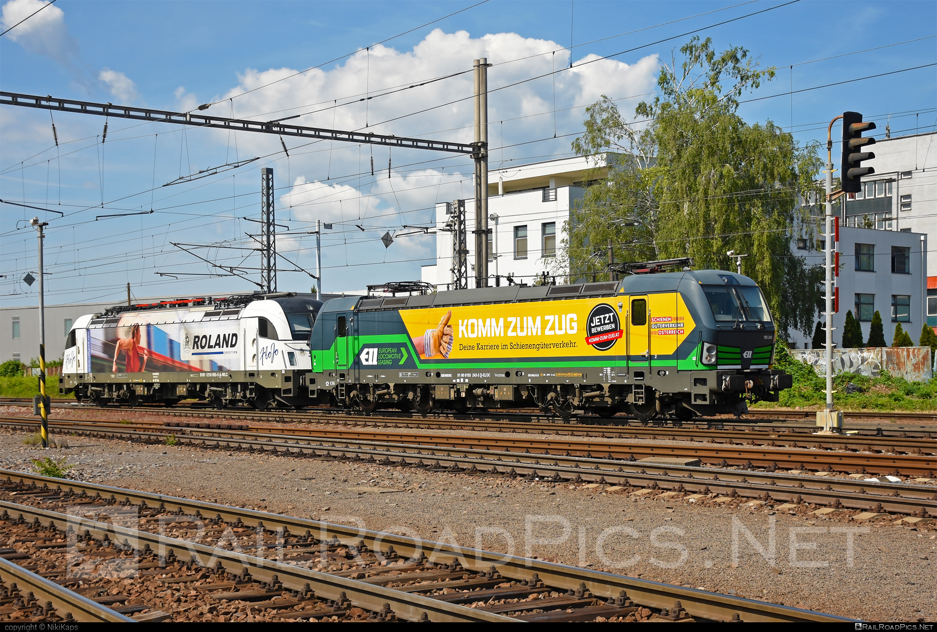 Siemens Vectron AC - 193 243 operated by Wiener Lokalbahnen Cargo GmbH #ell #ellgermany #eloc #europeanlocomotiveleasing #siemens #siemensVectron #siemensVectronAC #vectron #vectronAC #wienerlokalbahnencargo #wienerlokalbahnencargogmbh #wlc