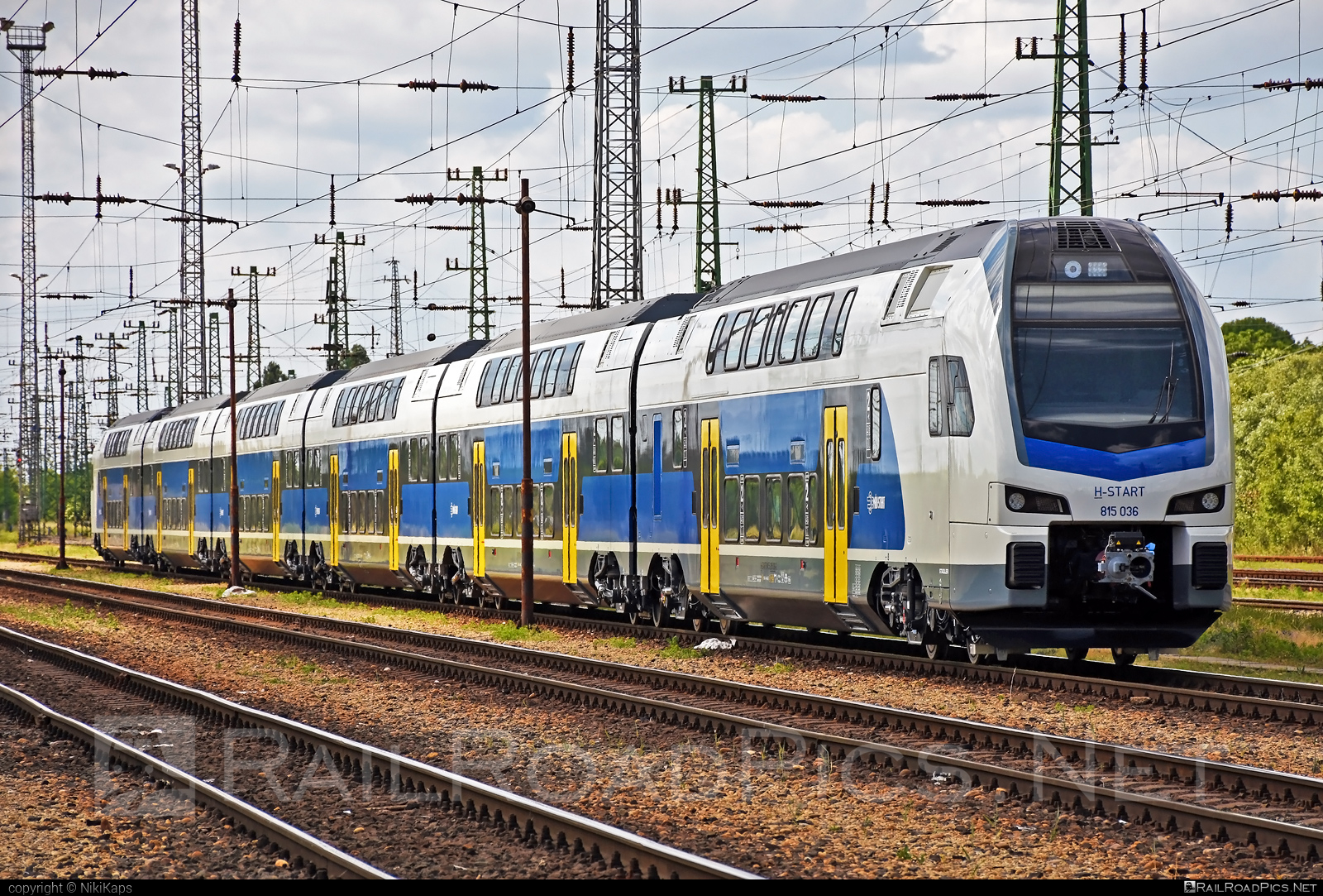 Stadler KISS - 815 036 operated by MÁV-START ZRt. #mav #mavstart #mavstartzrt #stadler #stadlerKiss #stadlerrail #stadlerrailag