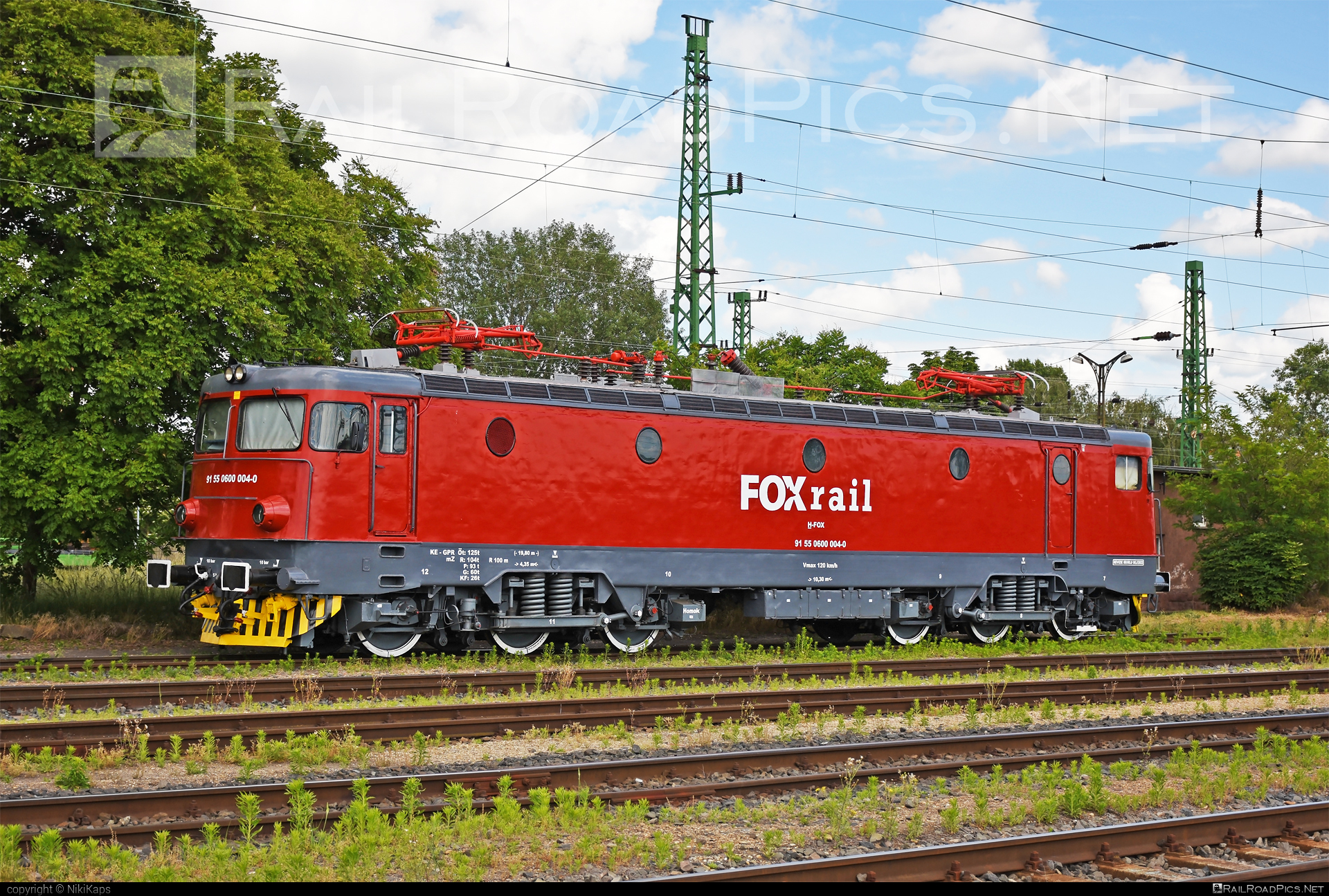 Electroputere LE 5100 - 600 004-0 operated by FOXrail Zrt. #electroputere #electroputerecraiova #electroputerele5100 #foxrail #le5100