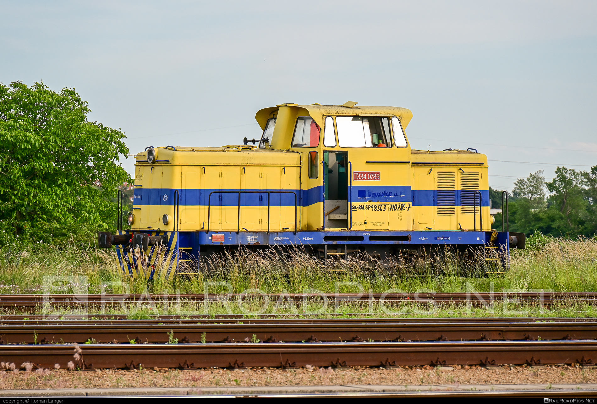 ČKD T 334.0 (710) - 710 785-7 operated by Rail Support, s.r.o. #ckd #ckd3340 #ckd710 #ckdt3340 #railsupport #rosnicka