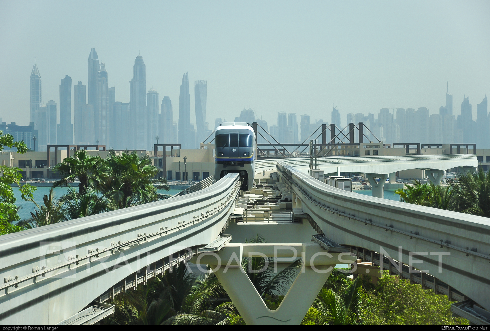 Hitachi Palm Jumeirah Monorail - Unknown vehicle ID operated by Serco Middle East #PalmJumeirahMonorail #SercoMiddleEast #bridge #hitachi #serco #sercogroup