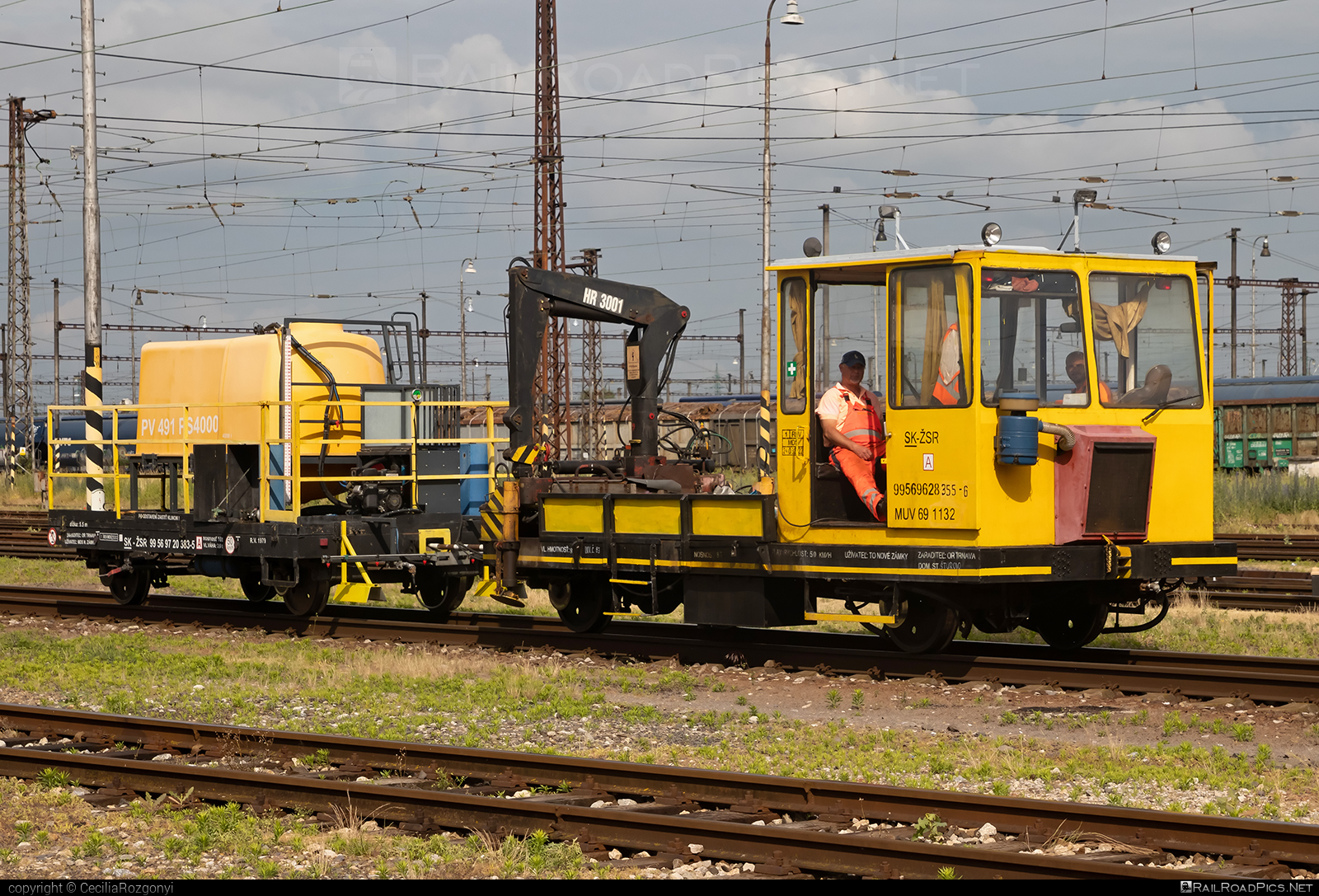 MTH REMONT MUV-69 - 628 355-6 operated by Železnice Slovenskej Republiky #mthremont #muv69 #zelezniceslovenskejrepubliky #zsr