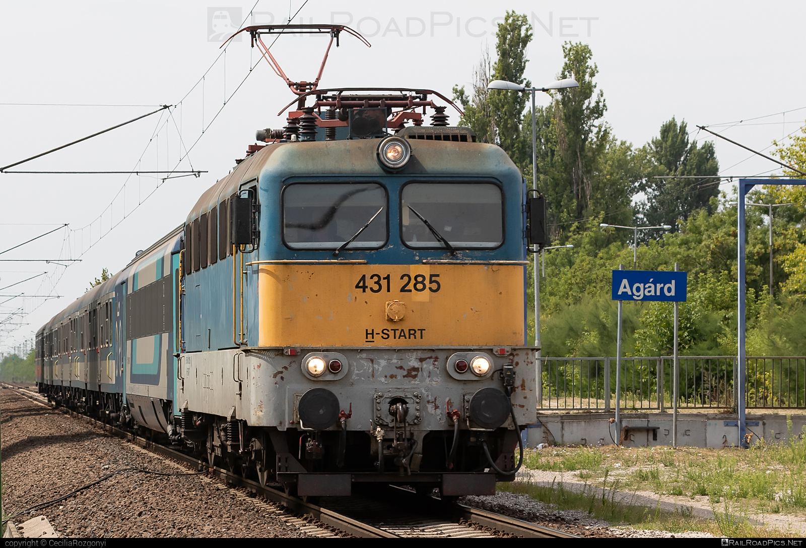 Ganz-MÁVAG VM14-21 - 431 285 operated by MÁV-START ZRt. #ganz43 #ganz431 #ganzmavag #ganzmavag43 #ganzmavag431 #ganzmavagvm1421 #mav #mavstart #mavstartzrt #v43locomotive