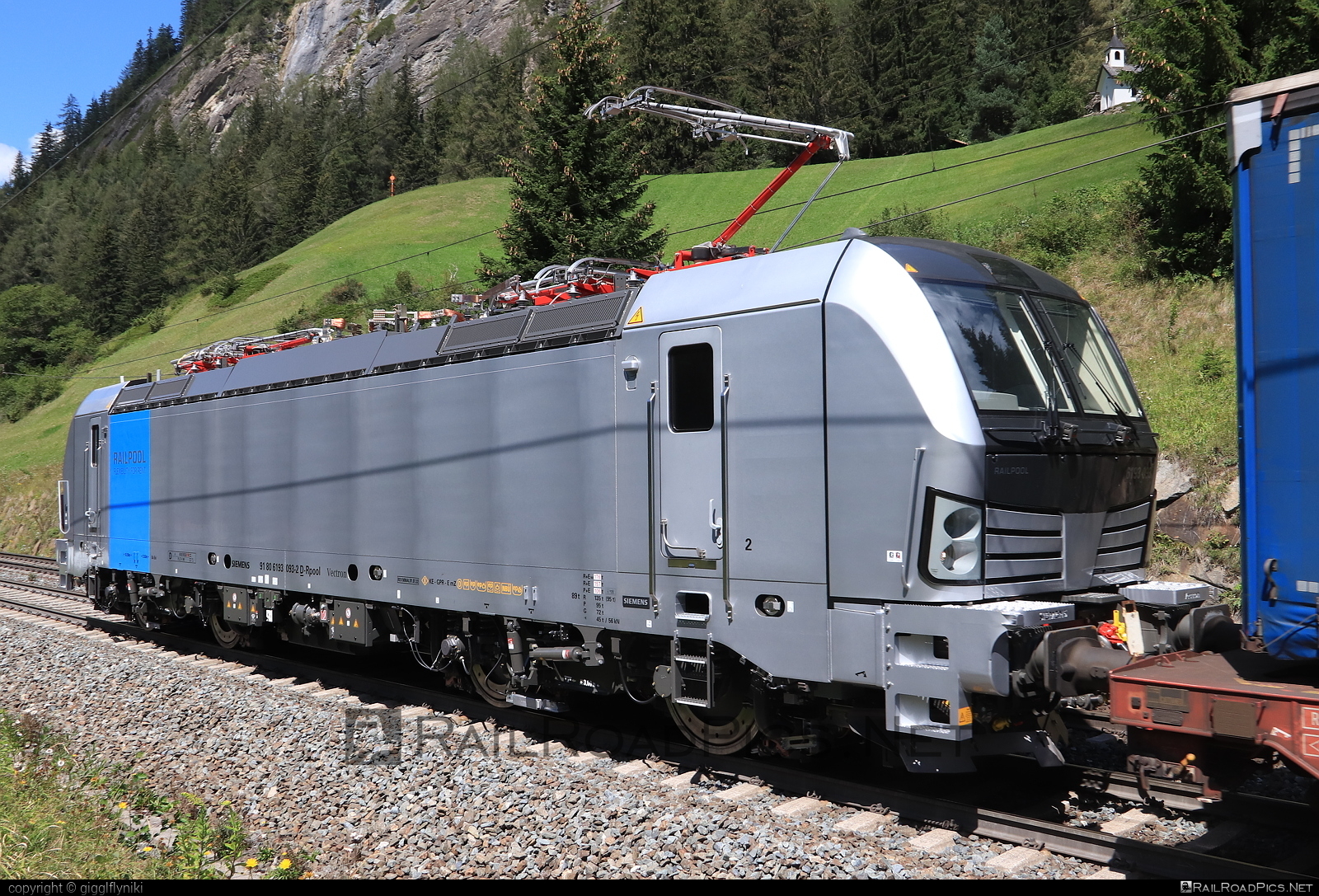 Siemens Vectron MS - 6193 093 operated by Lokomotion Gesellschaft für Schienentraktion mbH #LokomotionGesellschaftFurSchienentraktion #lokomotion #railpool #railpoolgmbh #siemens #siemensVectron #siemensVectronMS #vectron #vectronMS