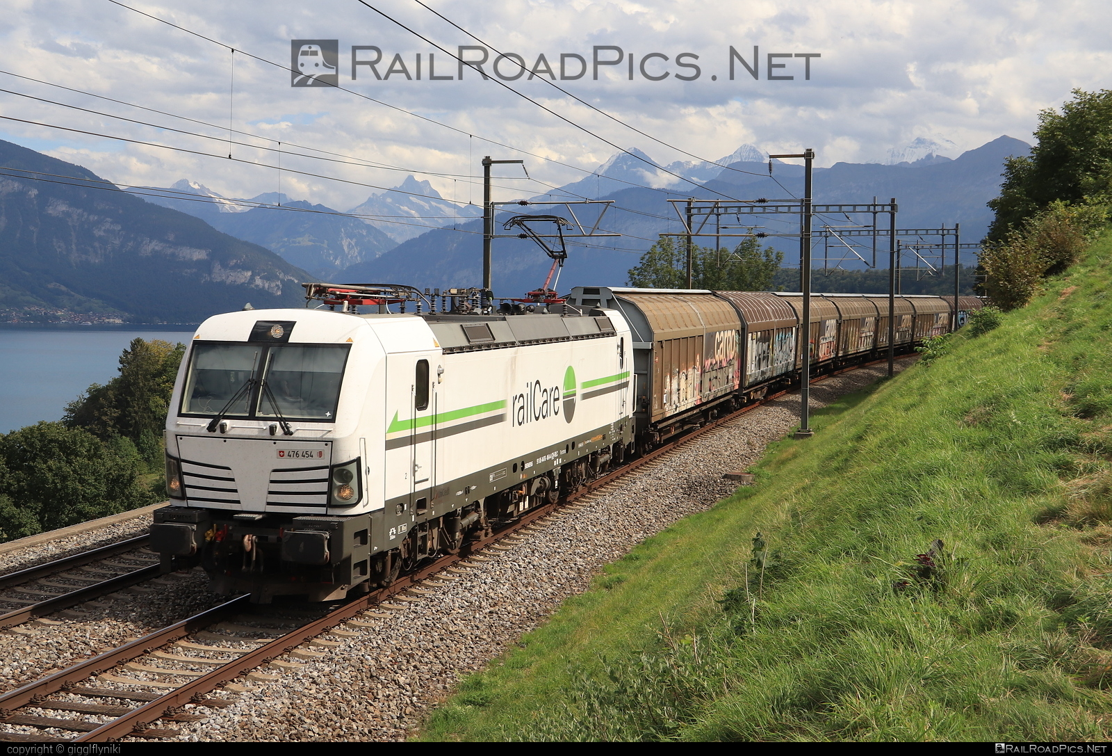 Siemens Vectron AC - 476 454 operated by railCare AG #railcare #rlc #siemens #siemensVectron #siemensVectronAC #vectron #vectronAC