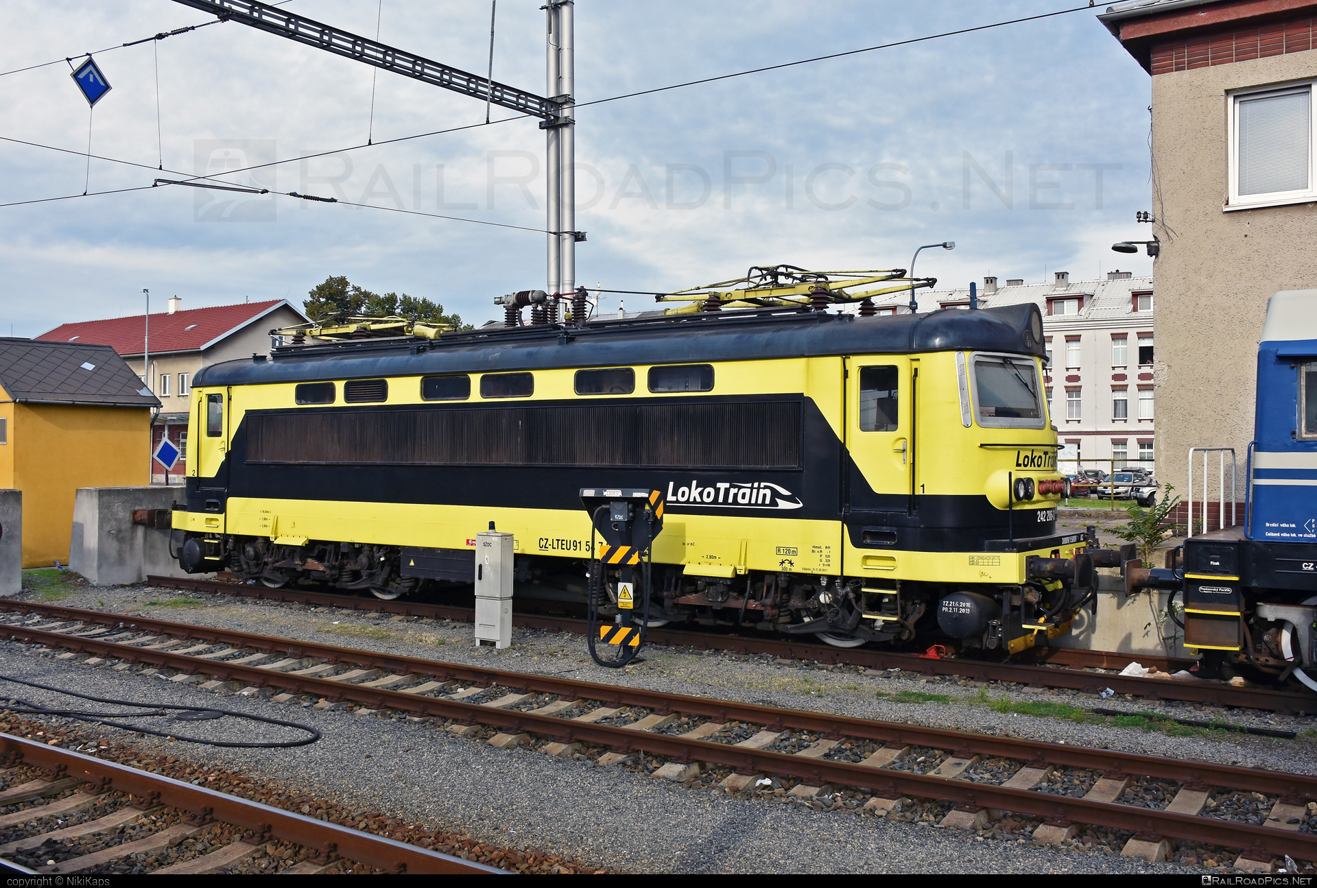 Škoda 73E - 242 286-3 operated by Loko Train s.r.o. #locomotive242 #lokotrain #lokotrainsro #plechac #skoda #skoda73e