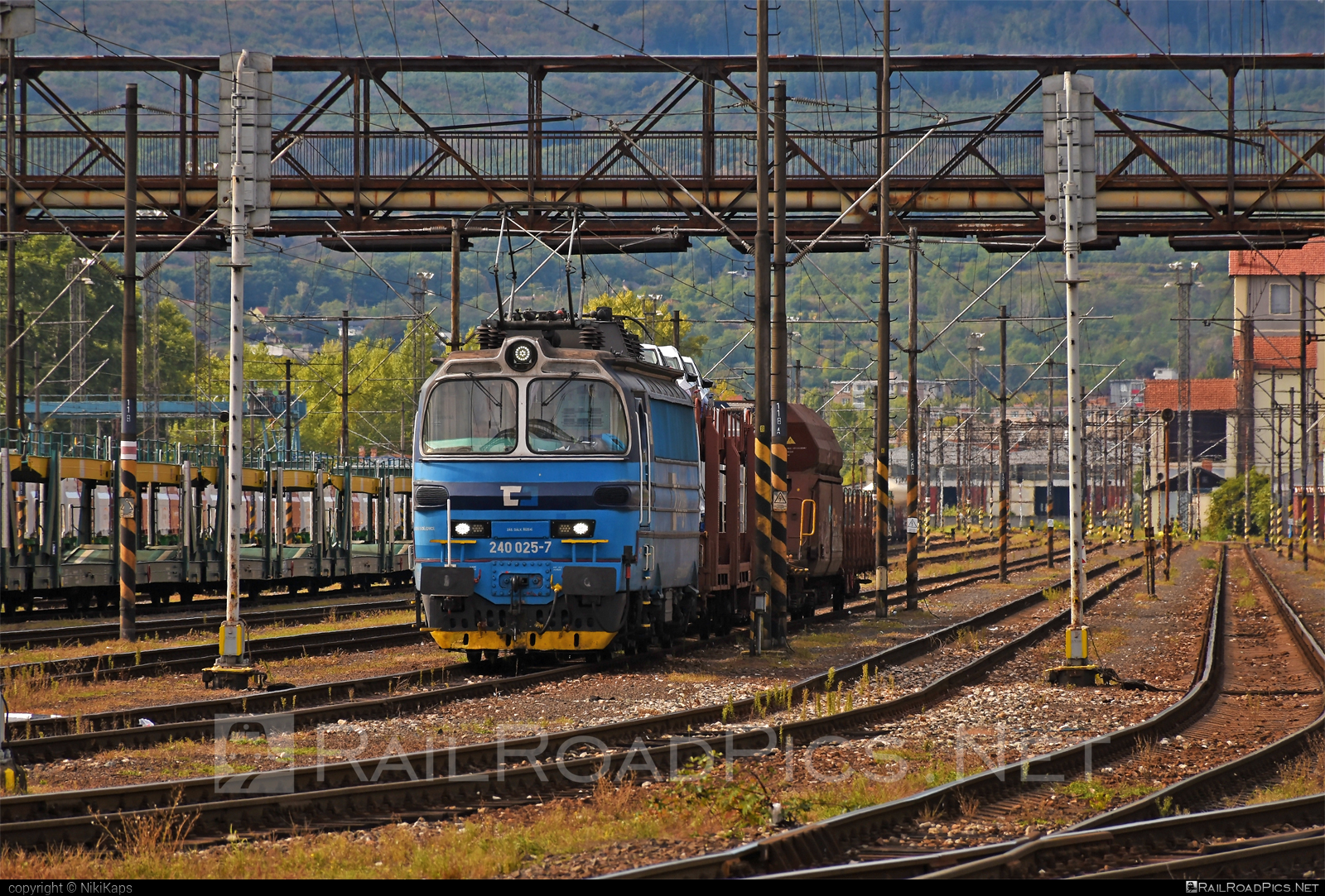 Škoda 47E - 240 025-7 operated by ČD Cargo, a.s. #cdcargo #laminatka #locomotive240 #mixofcargo #skoda #skoda47e