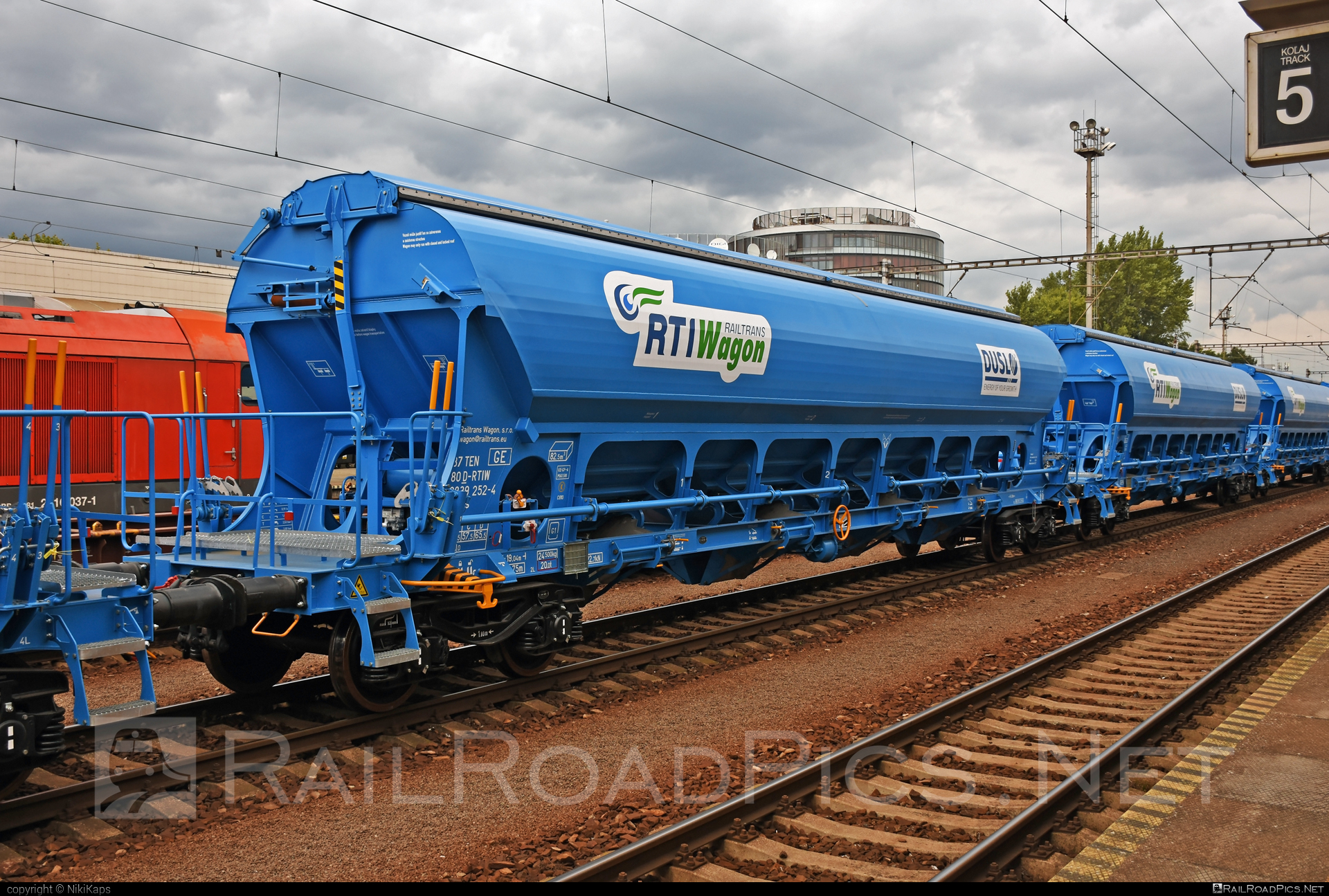 Class T - Tadns - 0839 252-4 operated by DUSLO a.s. #duslo #hopperwagon #railtransWagon #railtransWagonSro #rti #rtiw #tadns