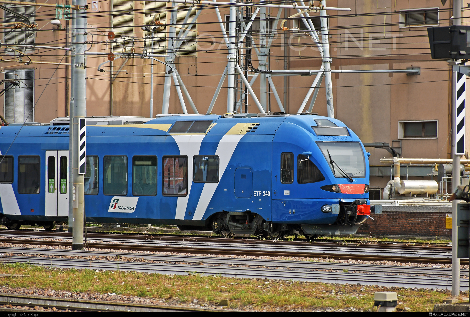Stadler FLIRT - 340 002-4 operated by Trenitalia S.p.A. #ferroviedellostato #fs #fsitaliane #stadler #stadlerFlirt #stadlerrail #stadlerrailag #trenitalia #trenitaliaspa