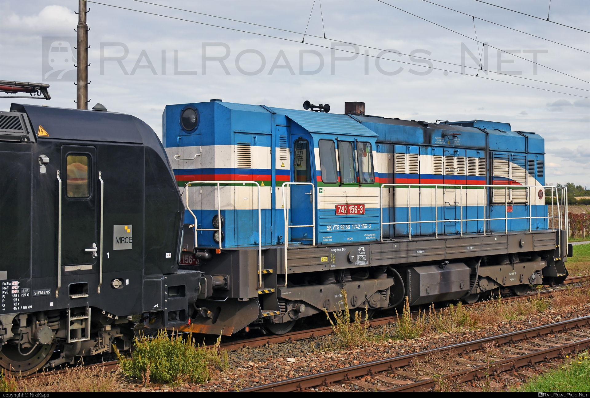 ČKD T 466.2 (742) - 742 156-3 operated by Retrack Slovakia s. r. o. #ckd #ckd4662 #ckd742 #ckdt4662 #kocur #retrackslovakia #zoszvolen