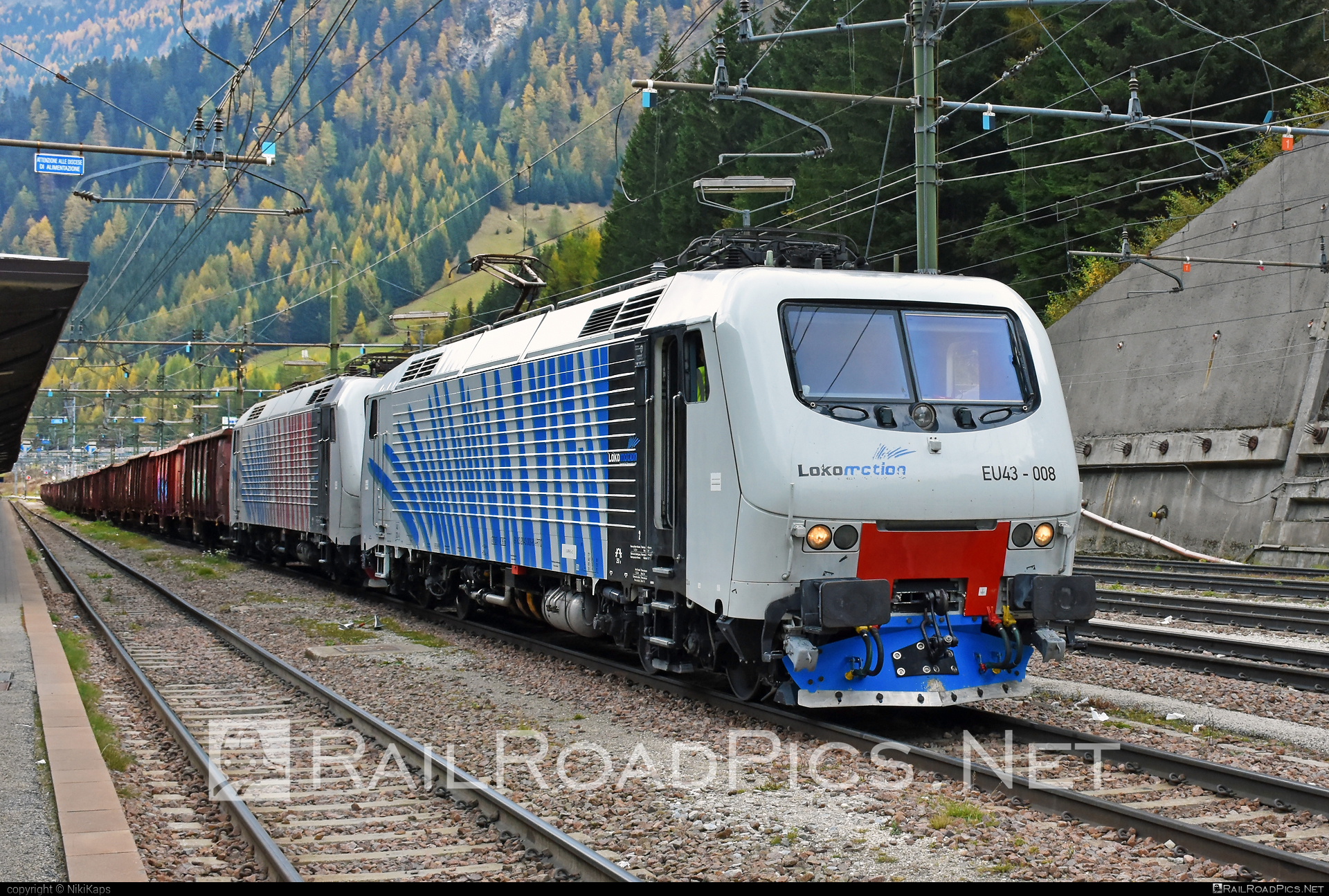 FS Class E.412 - EU43-008 operated by Lokomotion Gesellschaft für Schienentraktion mbH #LokomotionGesellschaftFurSchienentraktion #RailTractionCompany #e412 #fsClassE412 #lokomotion #openwagon #rtc