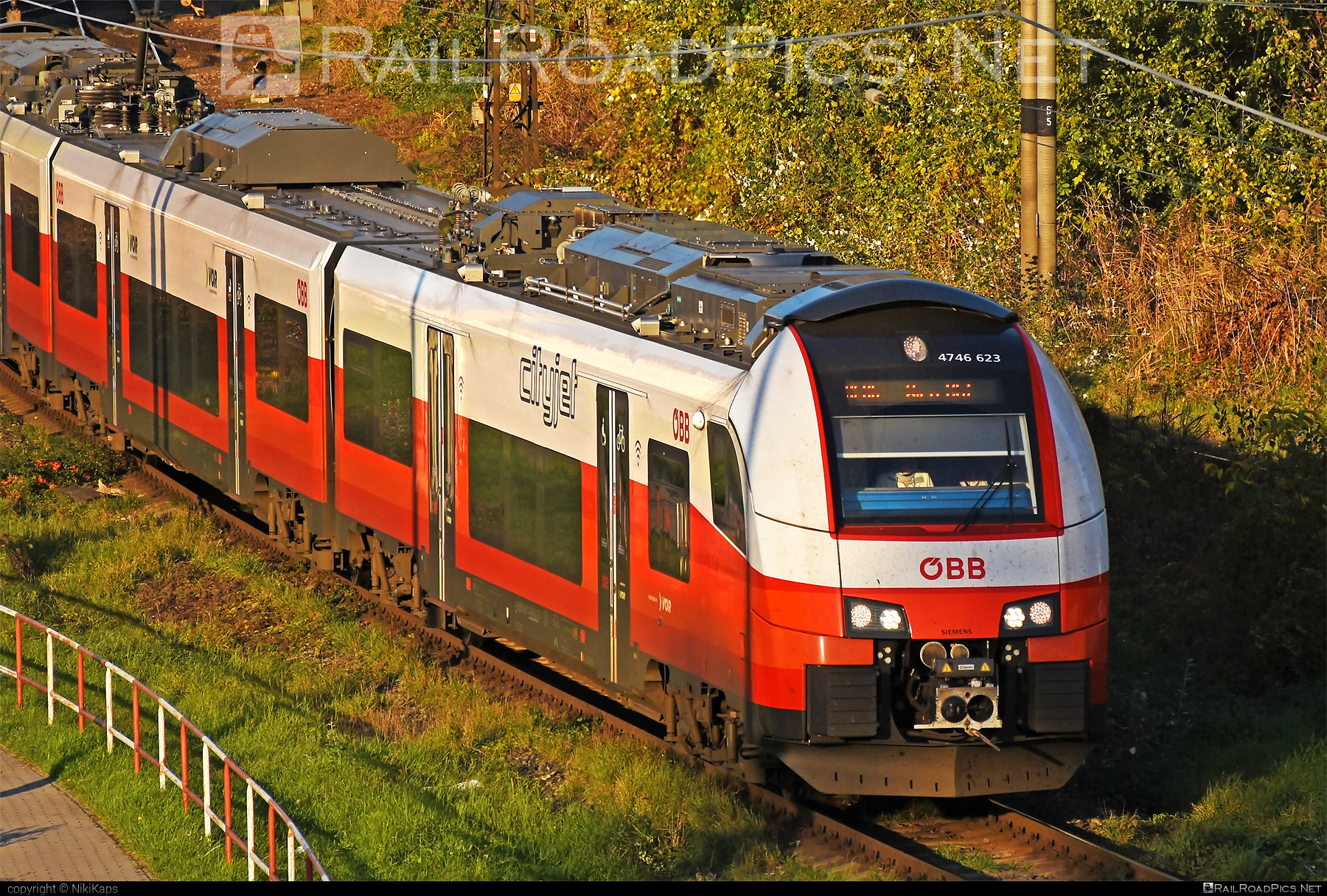 Siemens Desiro ML - 4746 623 operated by Österreichische Bundesbahnen #cityjet #desiro #desiroml #obb #obbcityjet #osterreichischebundesbahnen #siemens #siemensdesiro #siemensdesiroml