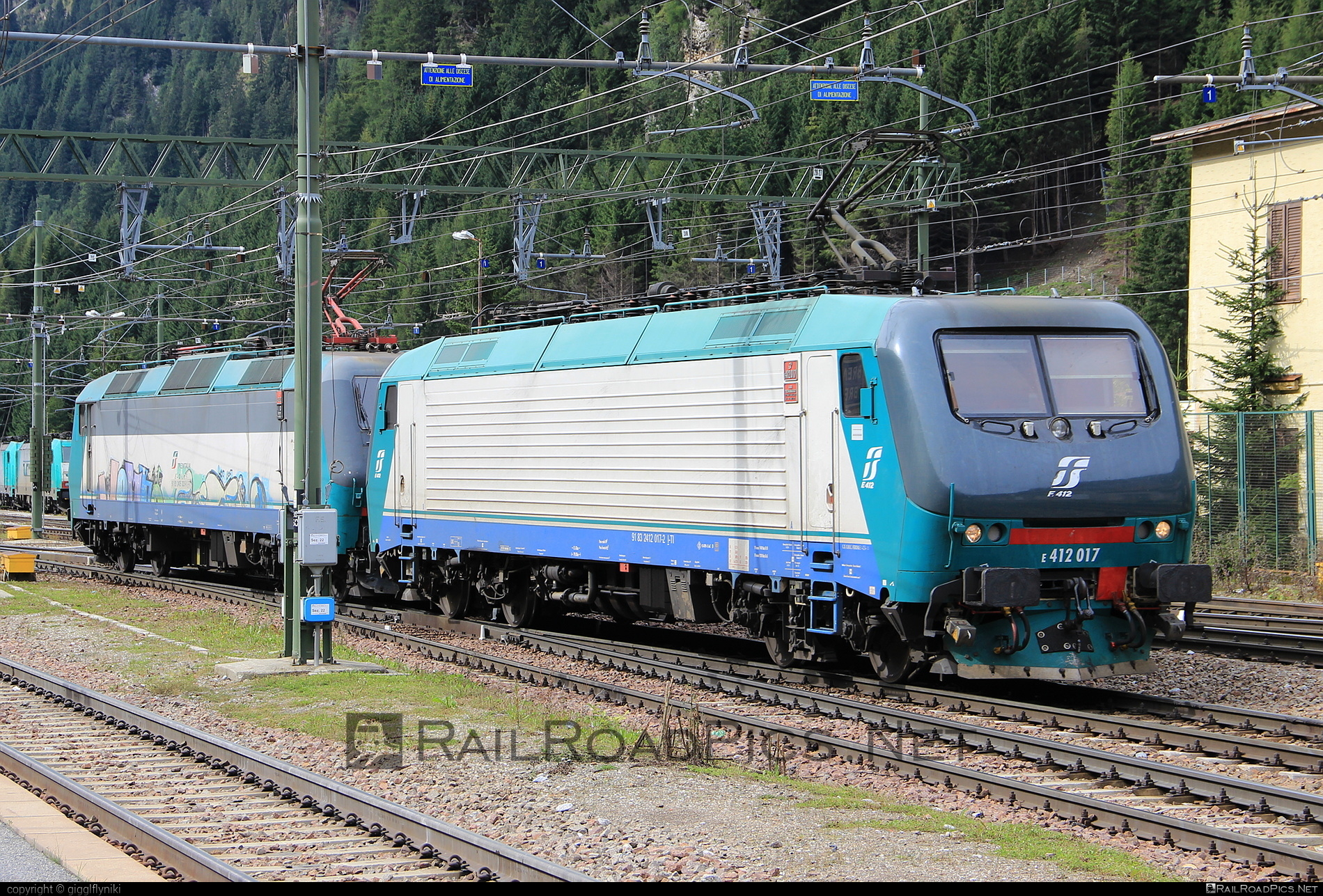 FS Class E.412 - E412 017 operated by Mercitalia Rail S.r.l. #e412 #ferroviedellostato #fs #fsClassE412 #fsitaliane #graffiti #mercitalia #trenitalia #trenitaliaspa