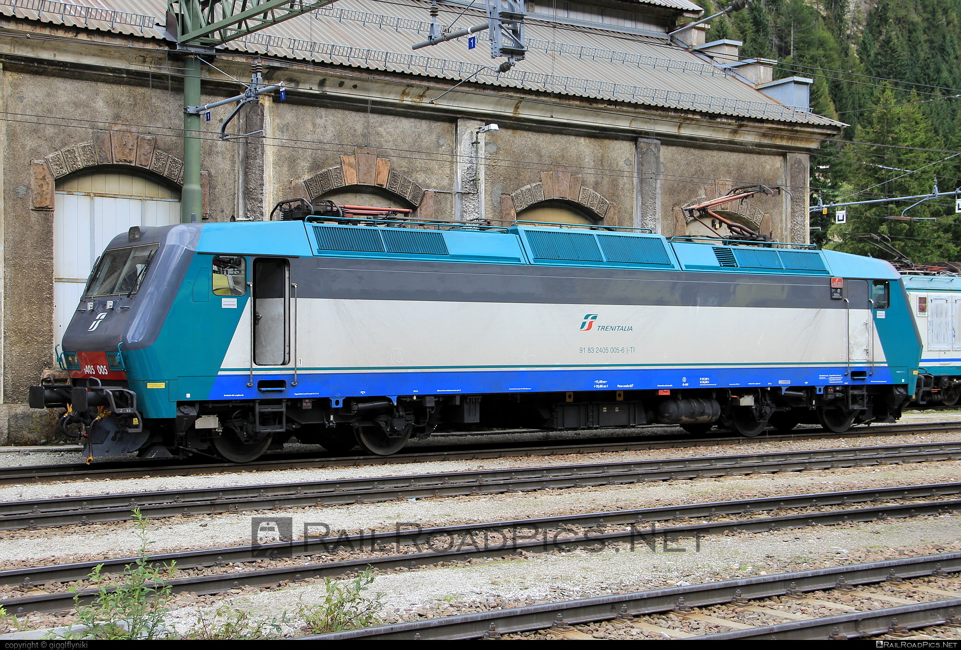 Bombardier Class E.405 - E405.005 operated by Mercitalia Rail S.r.l. #bombardier #bombardierE405 #ferroviedellostato #fs #fsClassE405 #fsitaliane #mercitalia #trenitalia #trenitaliaspa