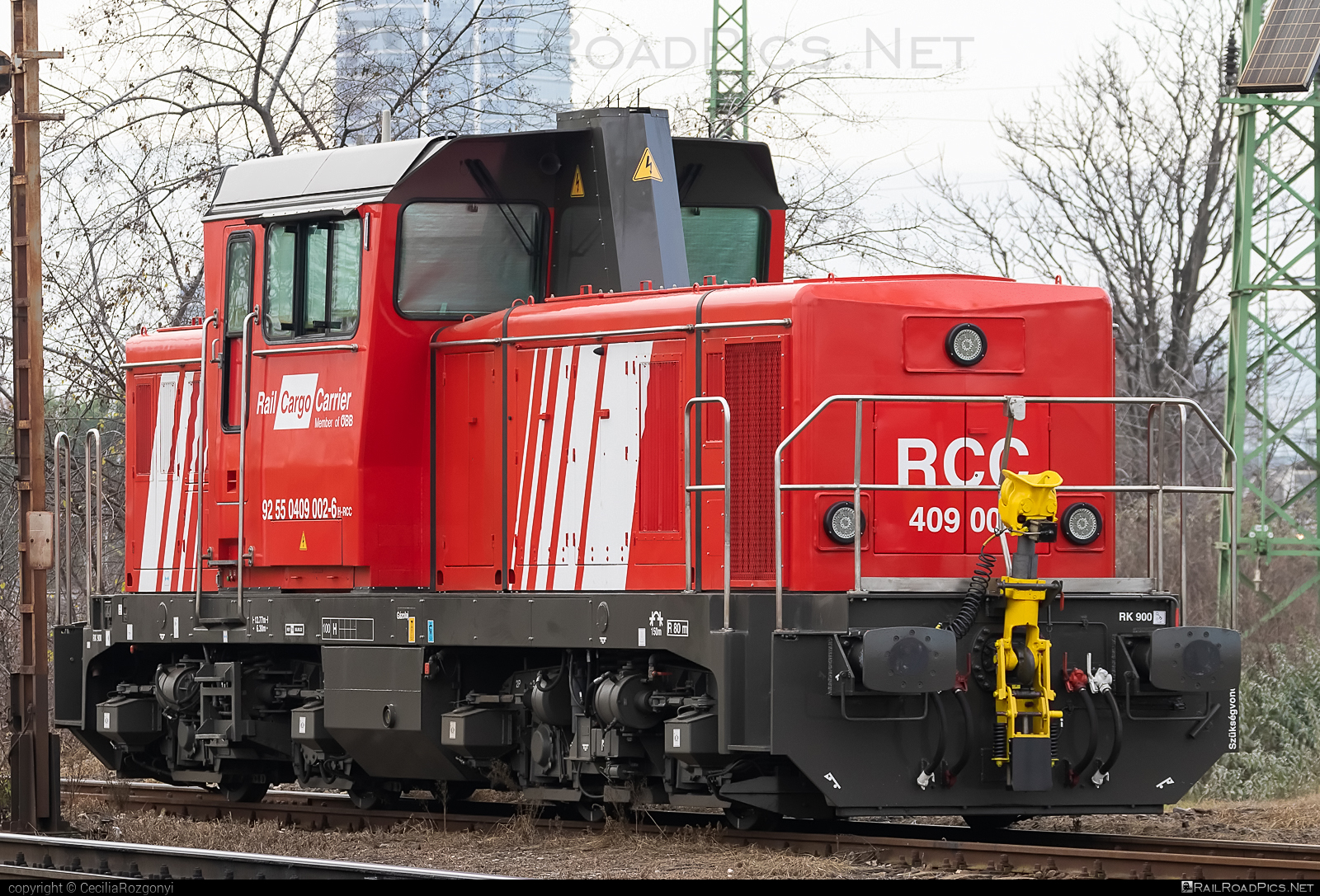 Jenbacher ÖBB Class 2068 - 409 002-5 operated by Rail Cargo Carrier Kft. #flusterlok #jenbacher #jenbacher2068 #obb2068 #obbClass2068 #rcchu