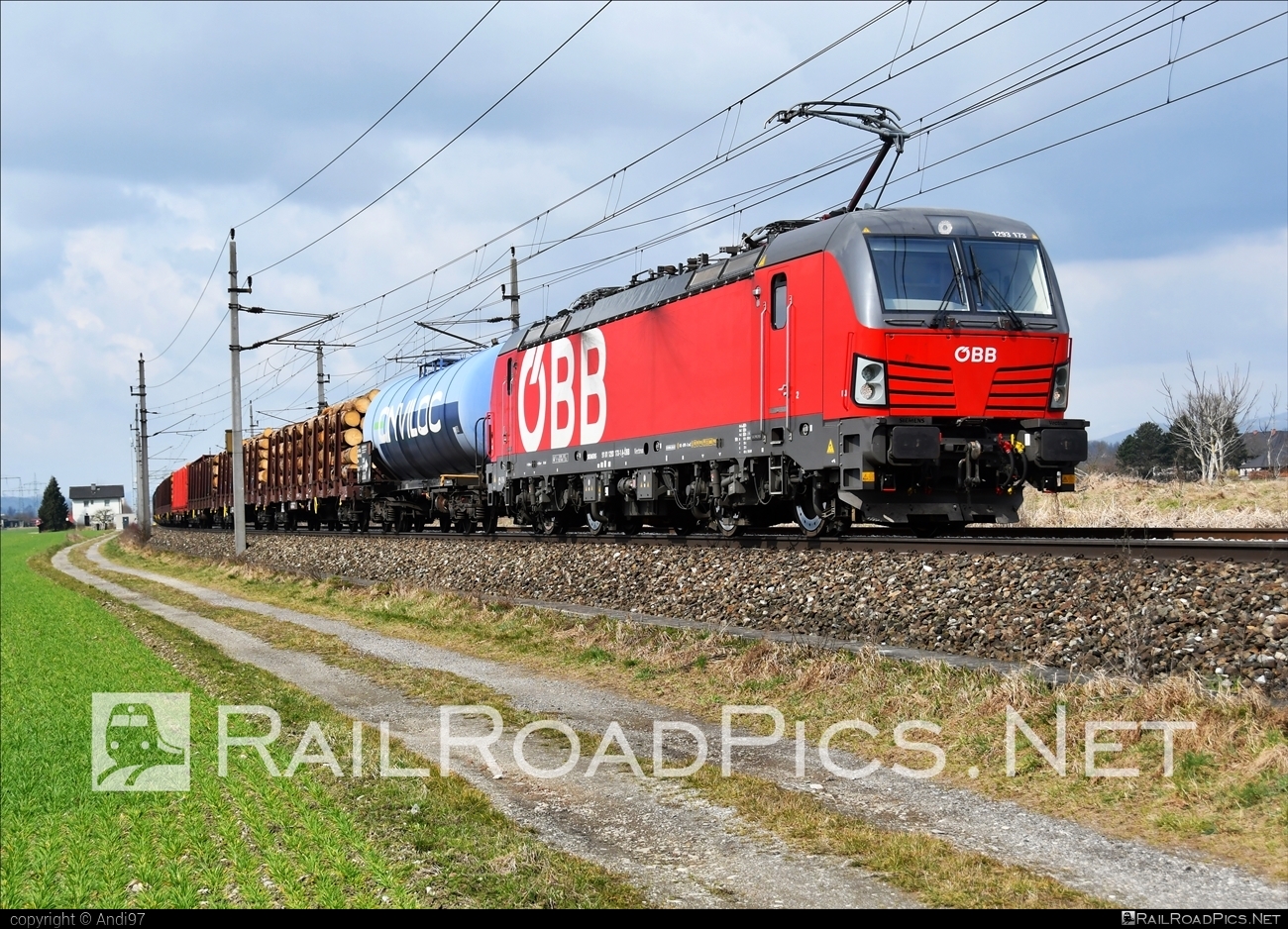 Siemens Vectron MS - 1293 173 operated by Rail Cargo Austria AG #mixofcargo #obb #osterreichischebundesbahnen #rcw #siemens #siemensVectron #siemensVectronMS #vectron #vectronMS