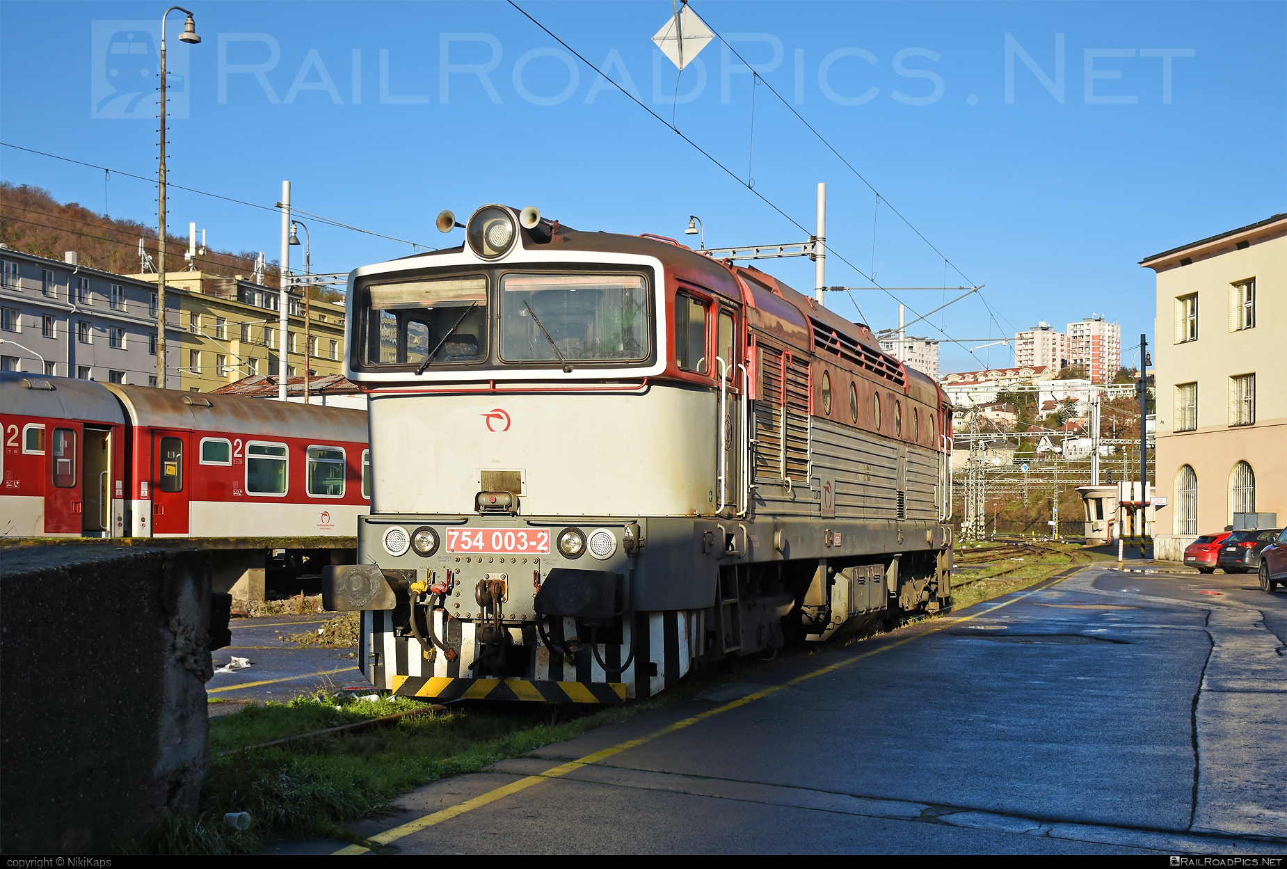 ČKD T 478.4 (754) - 754 003-2 operated by Železničná Spoločnost' Slovensko, a.s. #ZeleznicnaSpolocnostSlovensko #brejlovec #ckd #ckd4784 #ckd754 #ckdt4784 #lokomotiva754 #okuliarnik #zssk