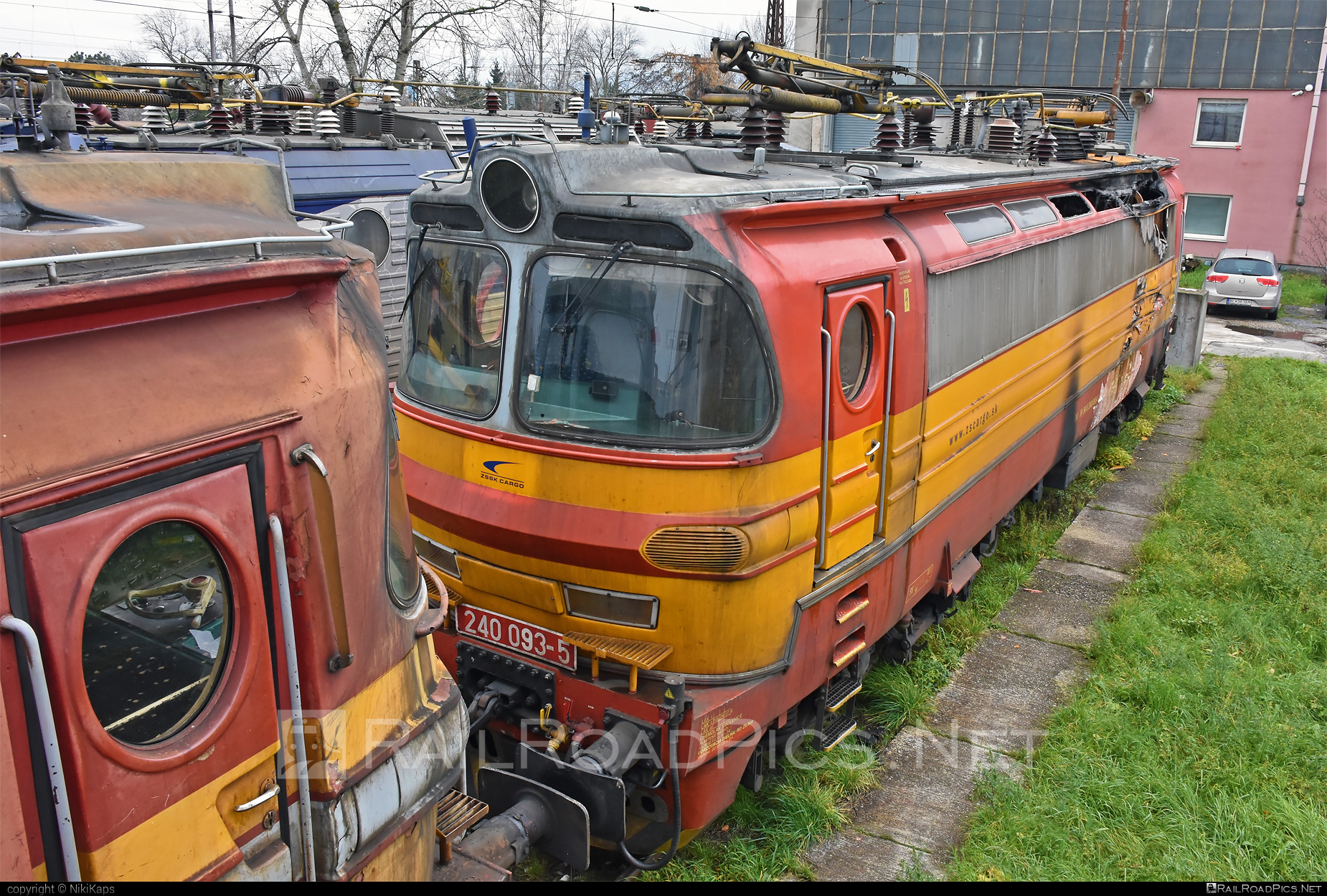 Škoda 47E - 240 093-5 operated by Železničná Spoločnost' Cargo Slovakia a.s. #ZeleznicnaSpolocnostCargoSlovakia #damage #laminatka #locomotive240 #skoda #skoda47e #zsskcargo
